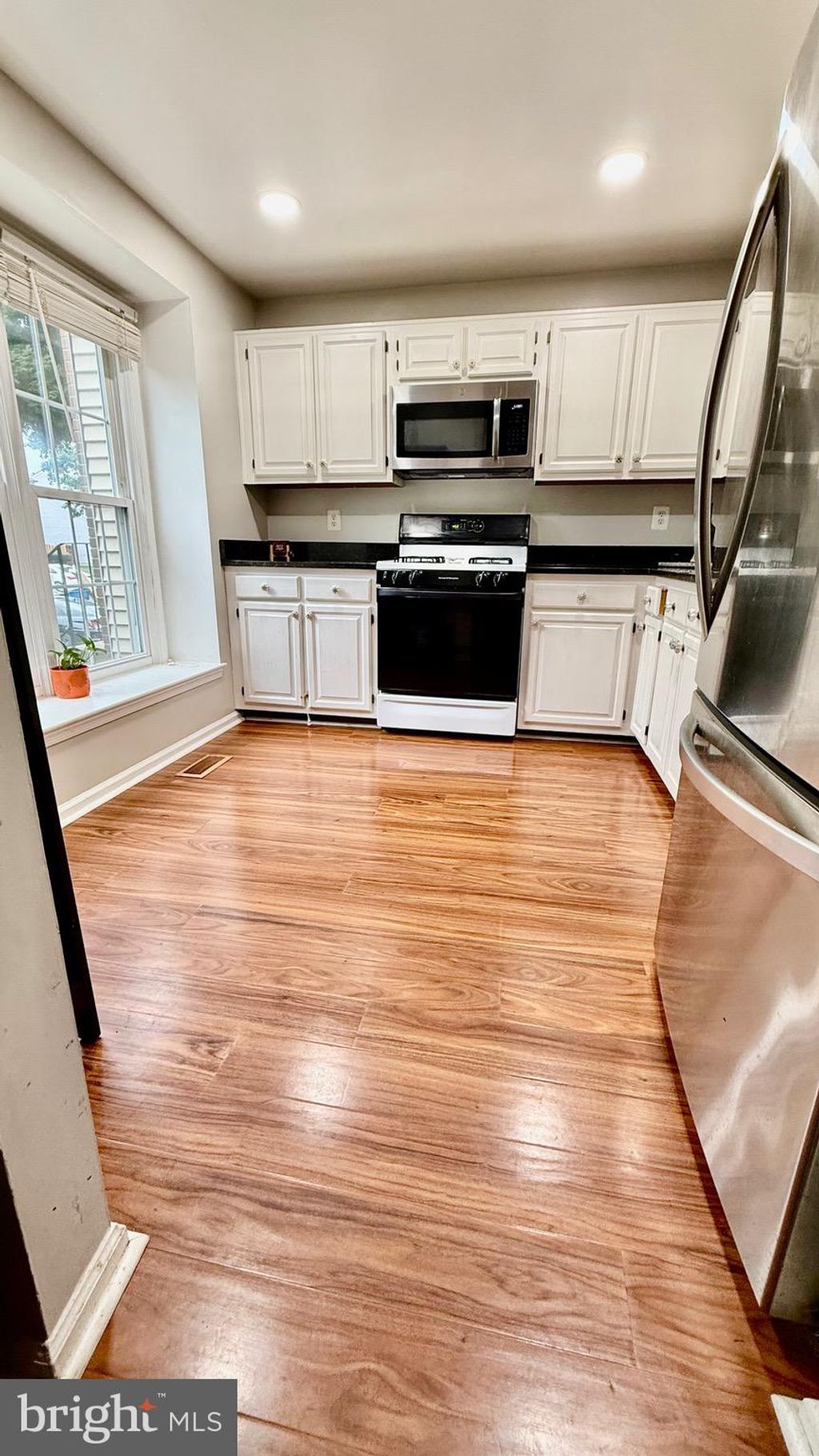 Photo of 14491 Four Chimney Drive, CENTREVILLE, VA 20120 (MLS # VAFX2273134)
