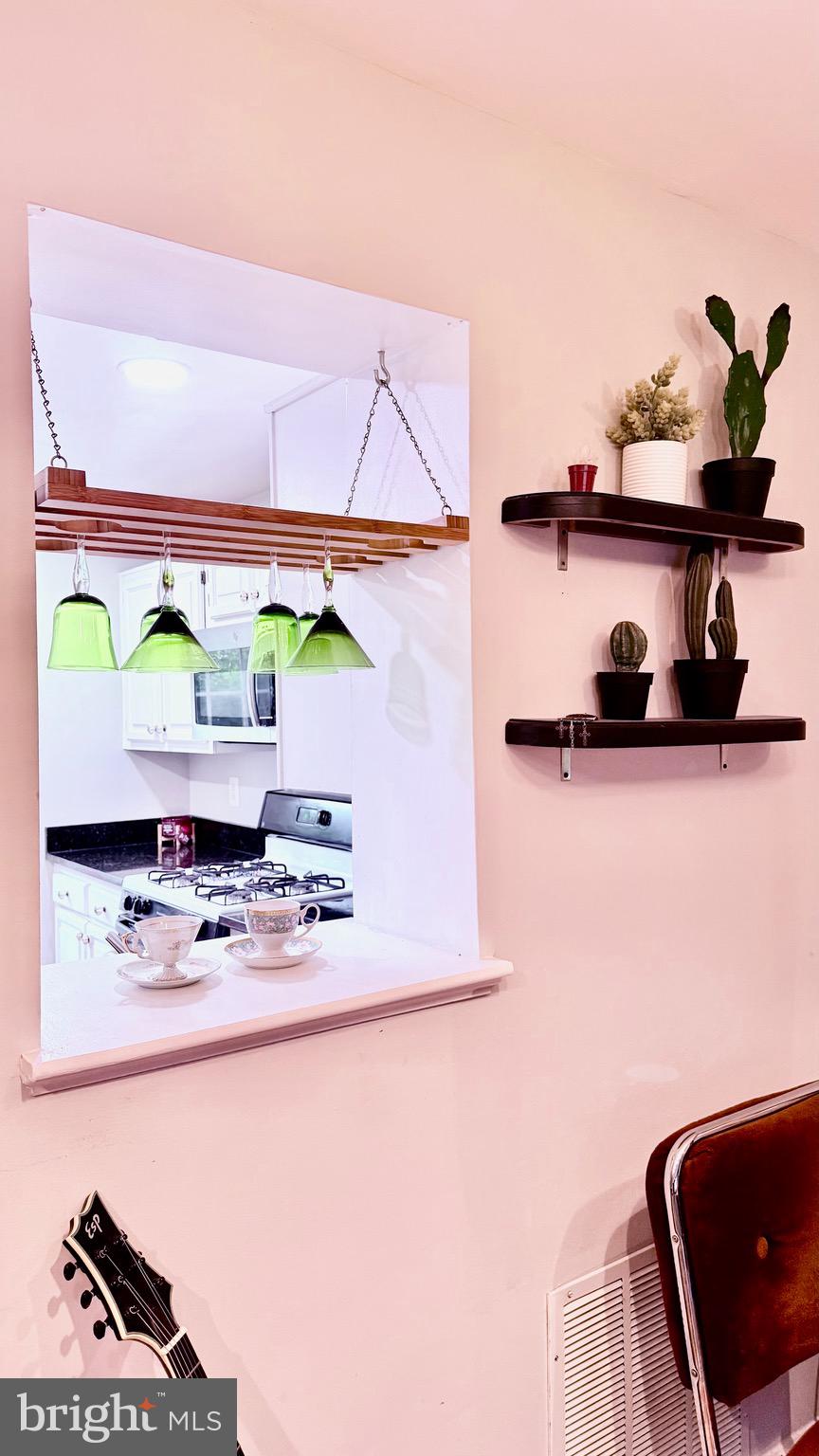 NEWGATE - Residential Lease