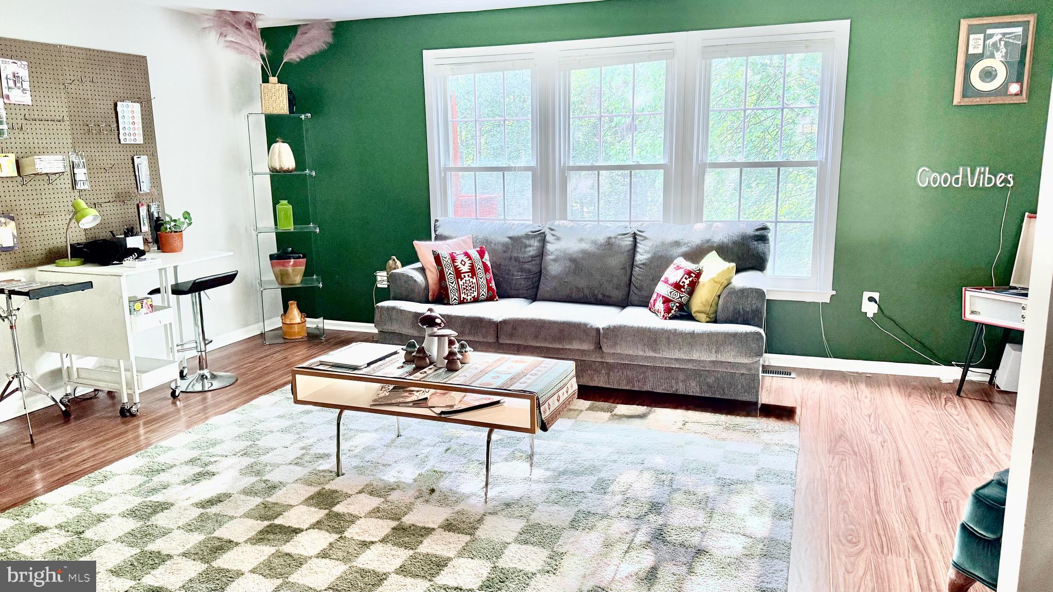 NEWGATE - Residential Lease