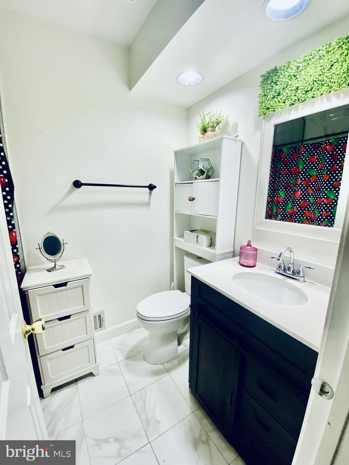 NEWGATE - Residential Lease