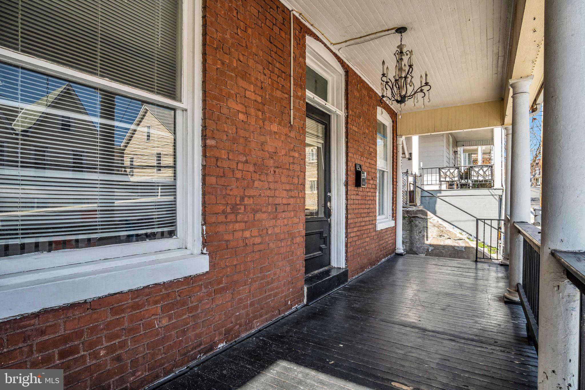 223 PINE STREET