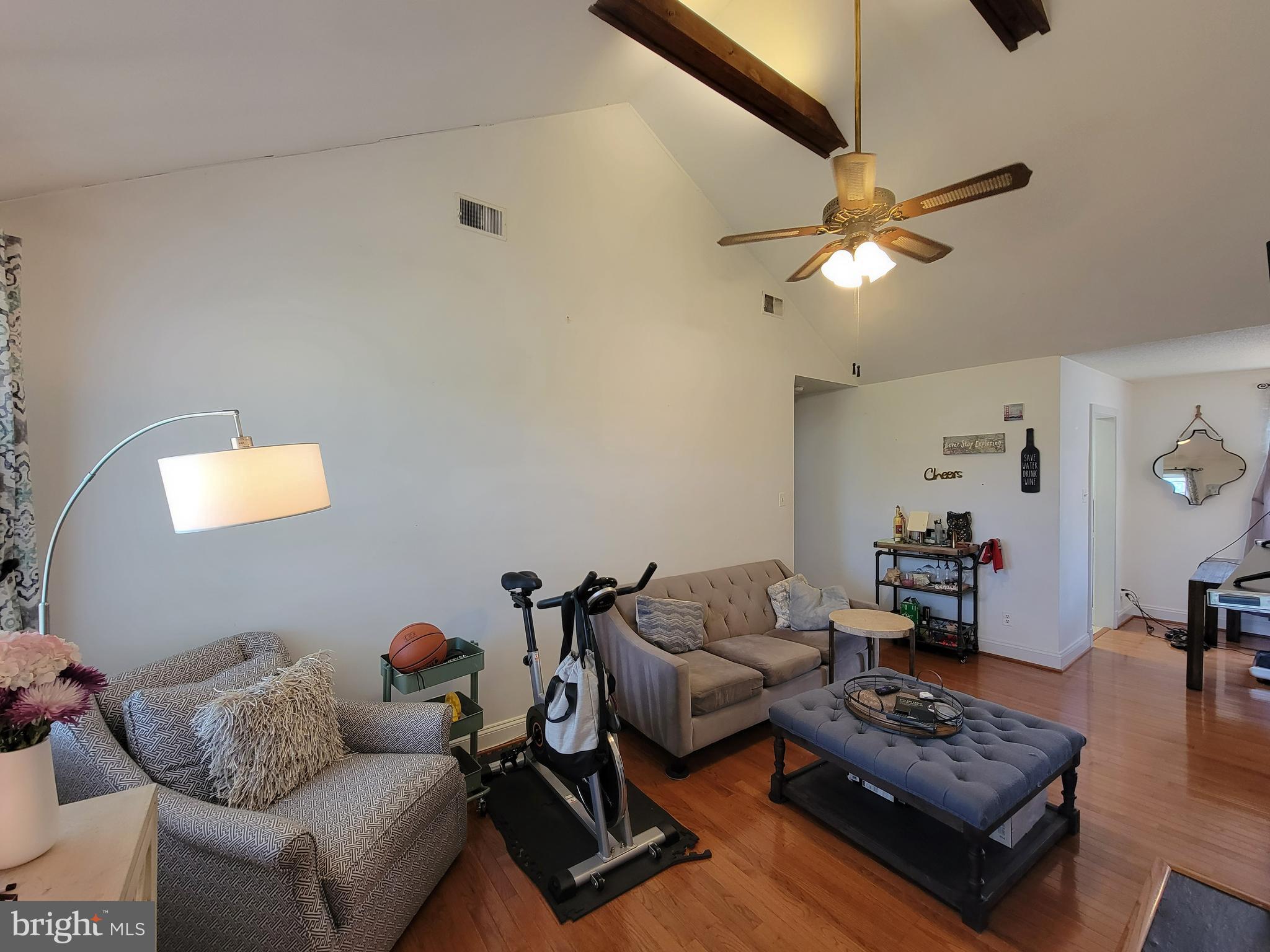 CAMBRIDGE COURTS - Residential Lease