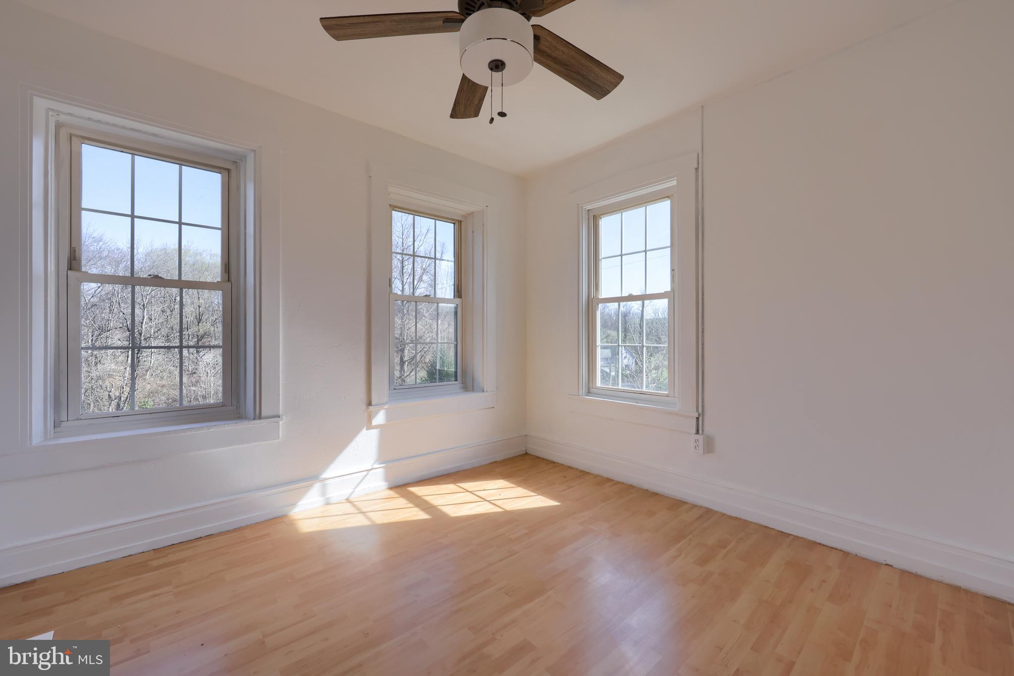 LOWER WINDSOR TWP - Residential