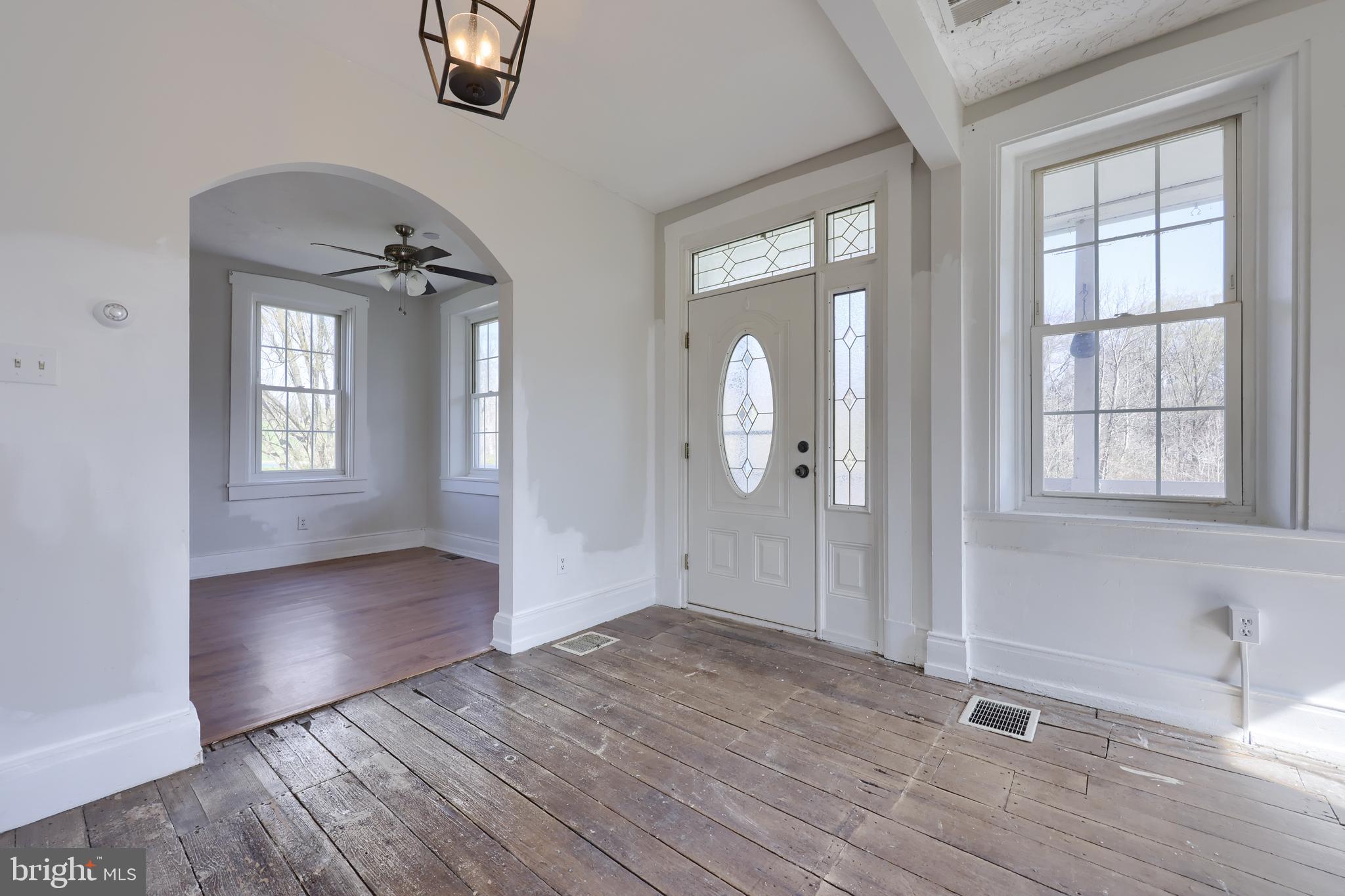 LOWER WINDSOR TWP - Residential