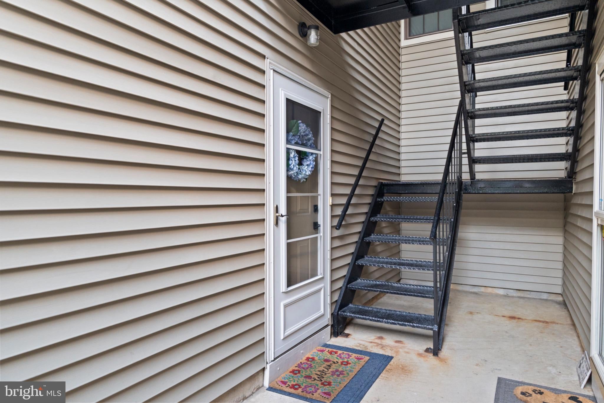 54 SUMMIT COURT