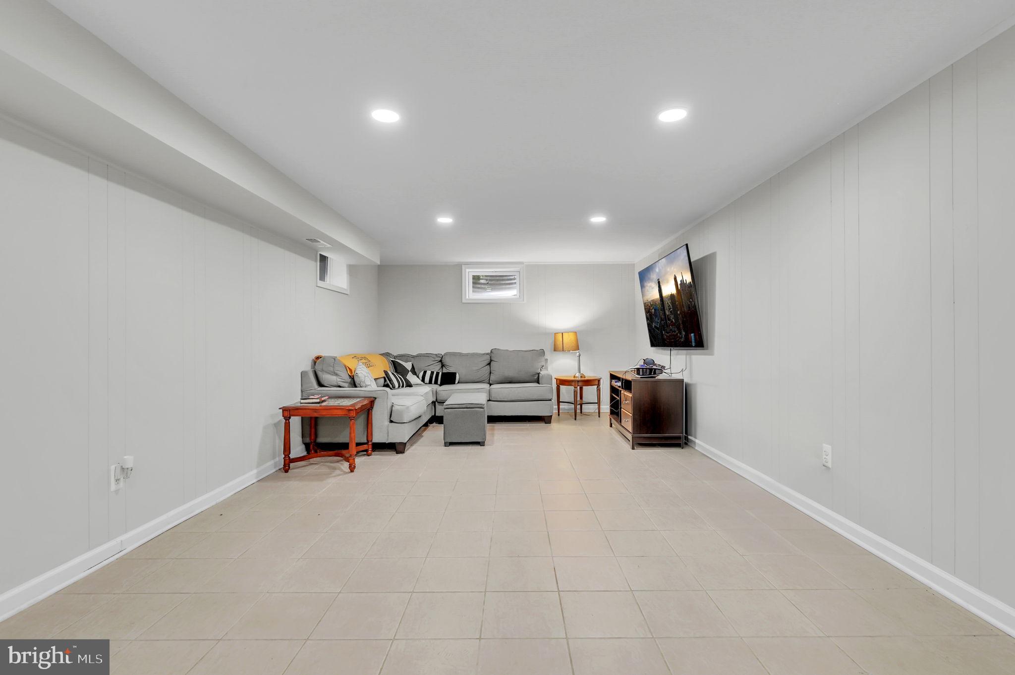 OAK RIDGE - Residential