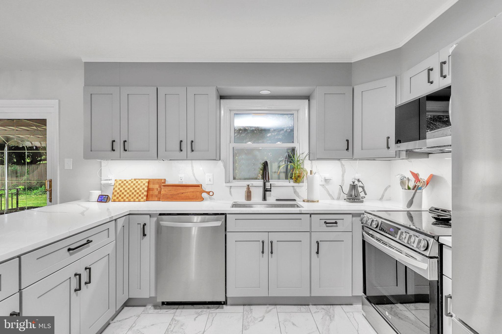 OAK RIDGE - Residential