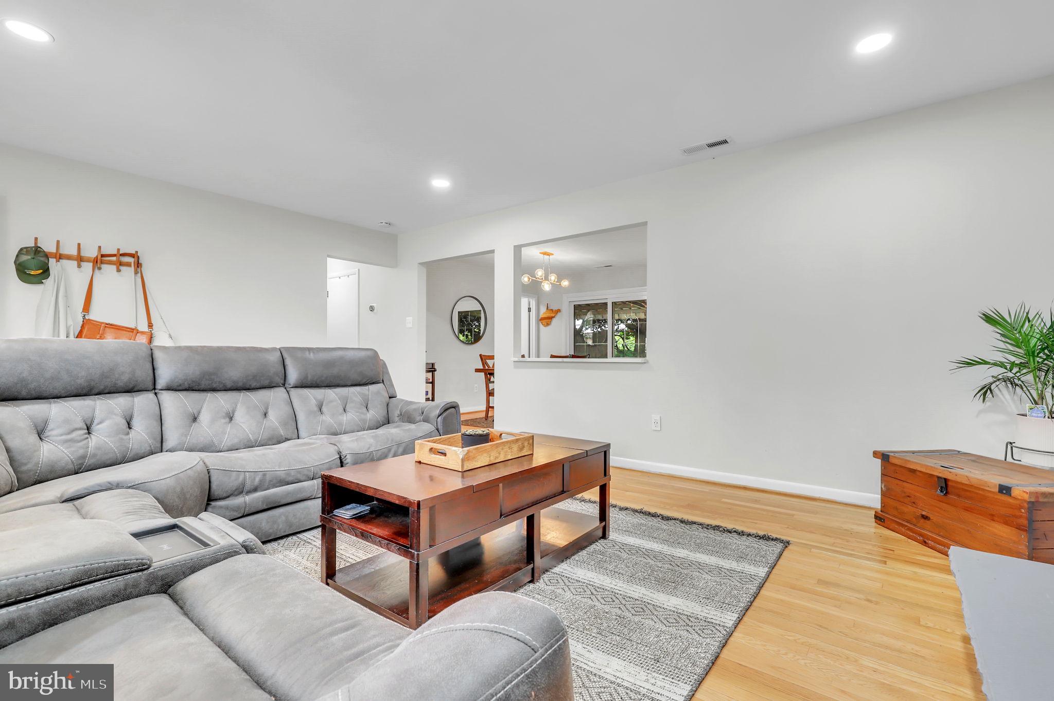 OAK RIDGE - Residential