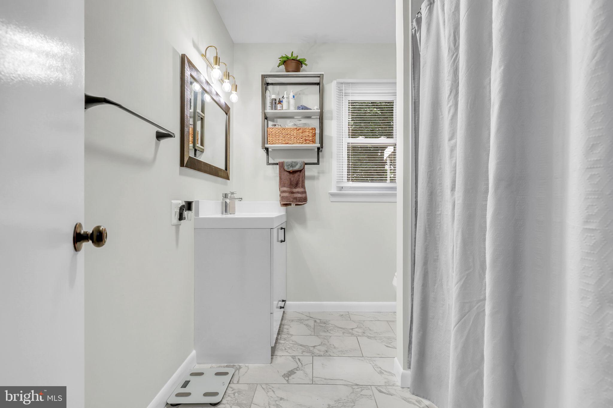 OAK RIDGE - Residential