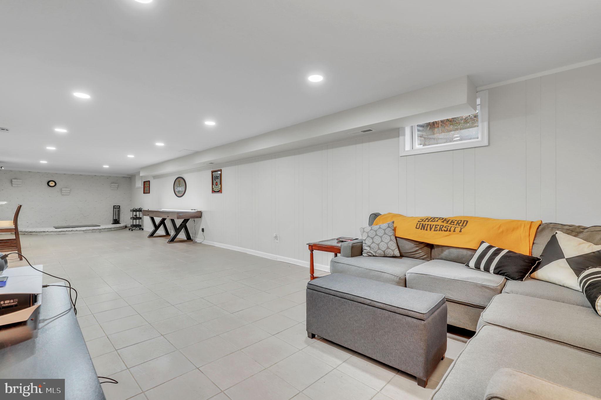 OAK RIDGE - Residential