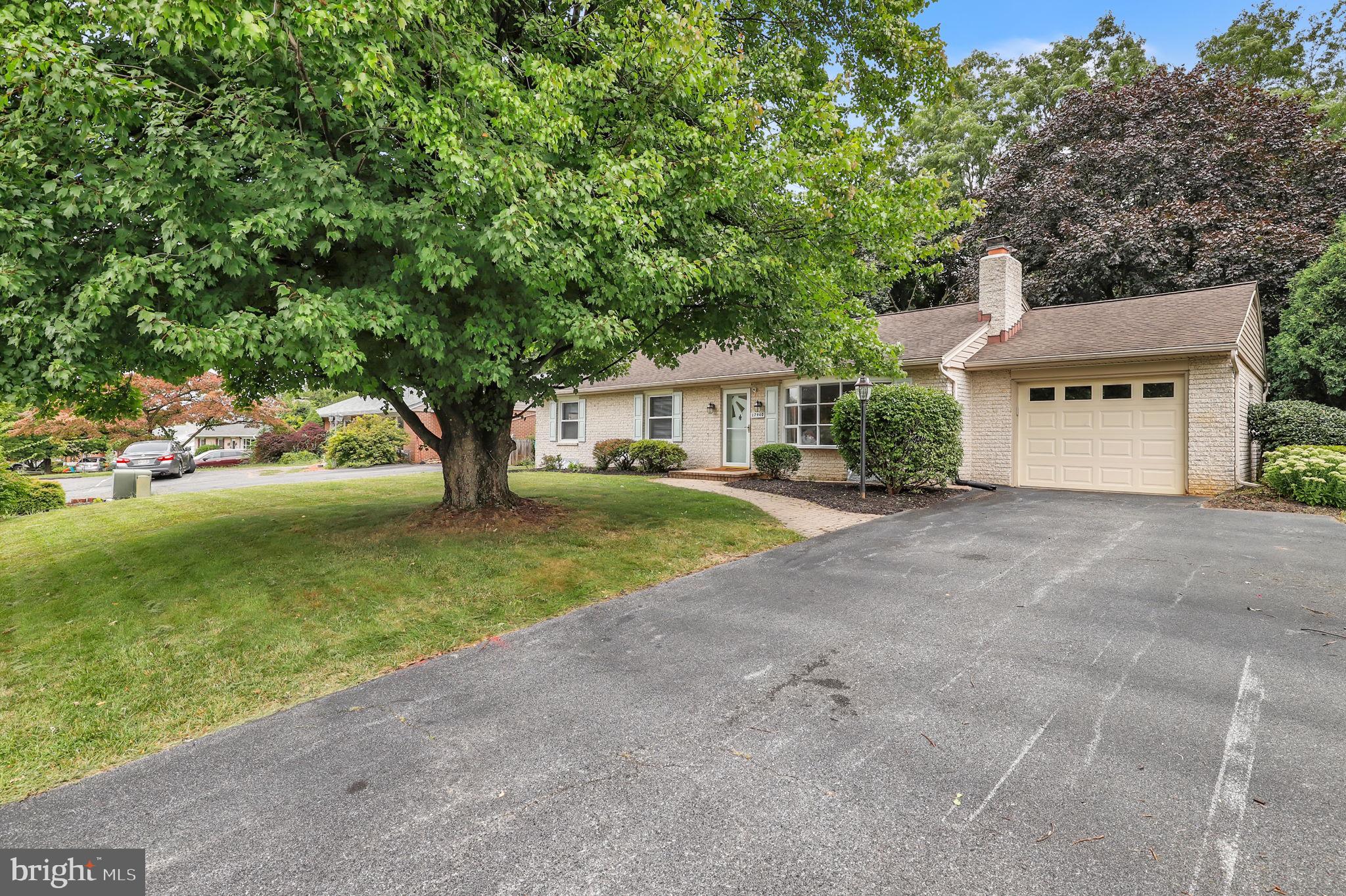 OAK RIDGE - Residential