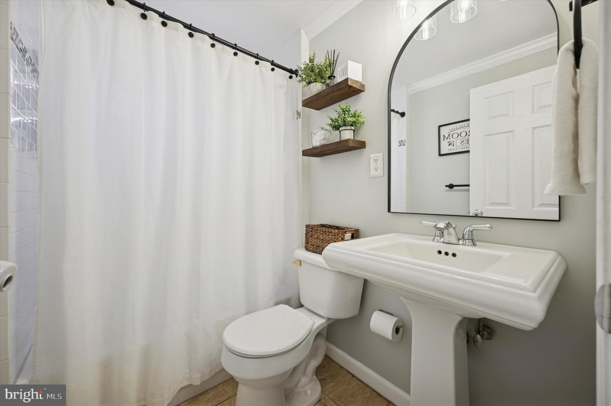 WISSAHICKON HILLS - Residential