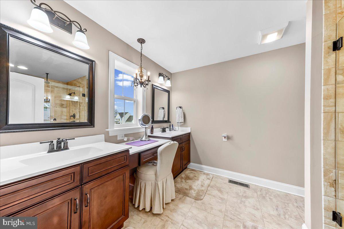 EDEN FARM - Residential