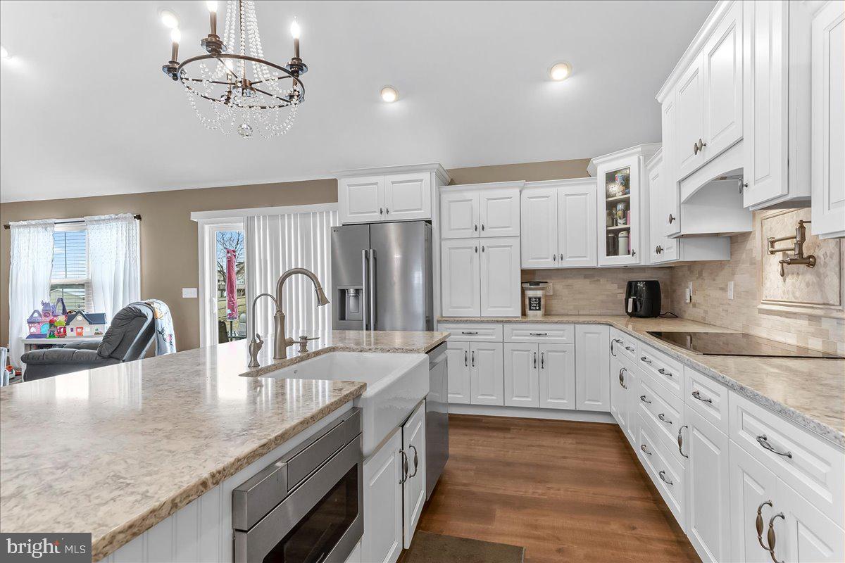 EDEN FARM - Residential