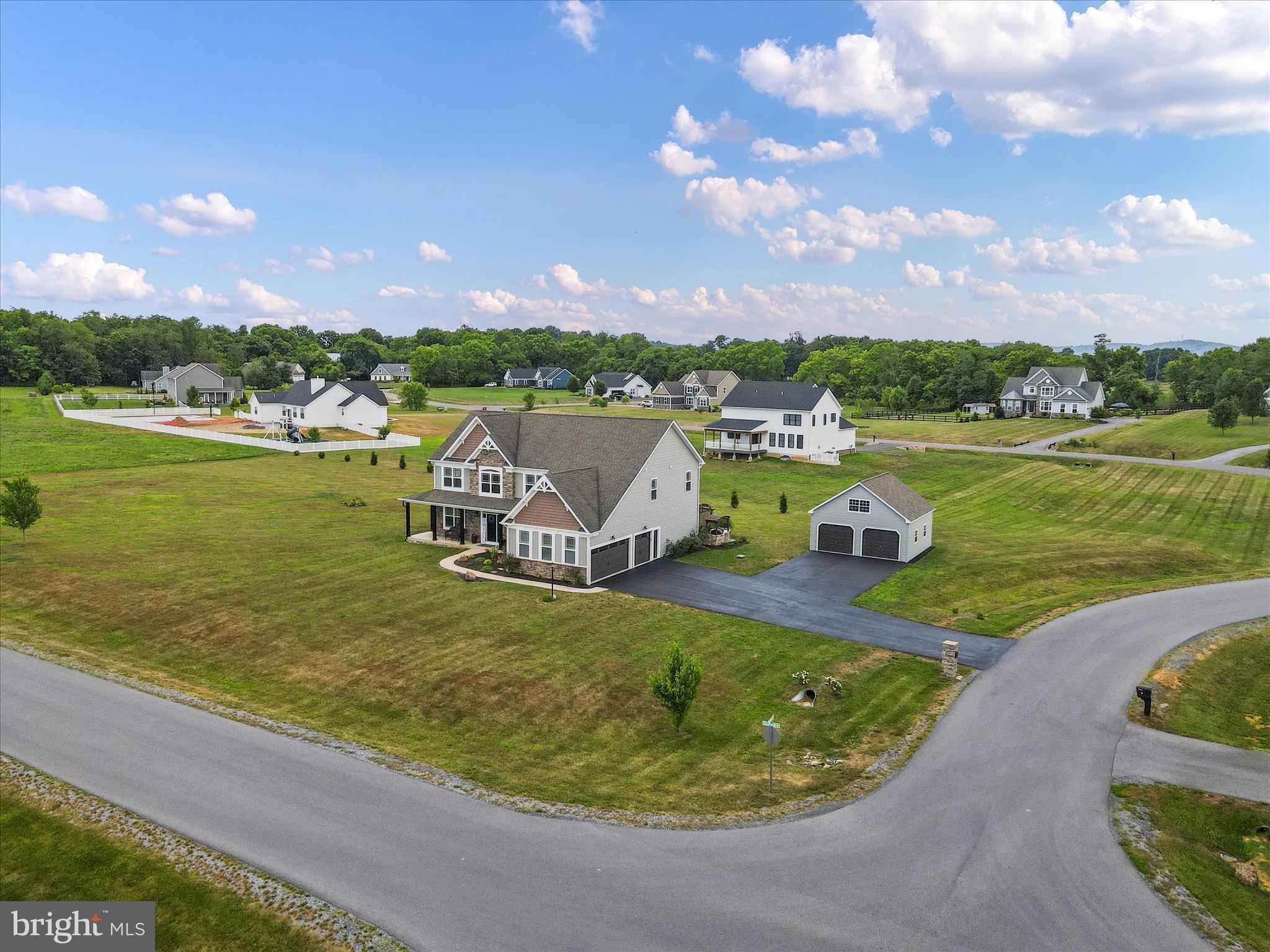 LITTLE GEORGETOWN ESTATES - Residential