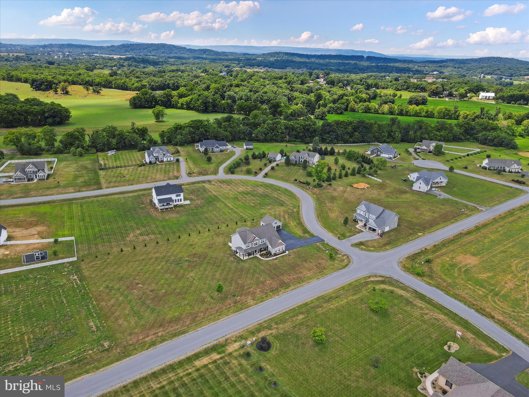 LITTLE GEORGETOWN ESTATES - Residential