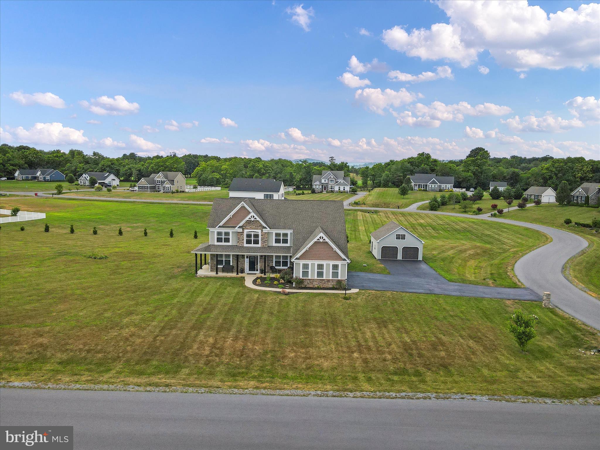 LITTLE GEORGETOWN ESTATES - Residential