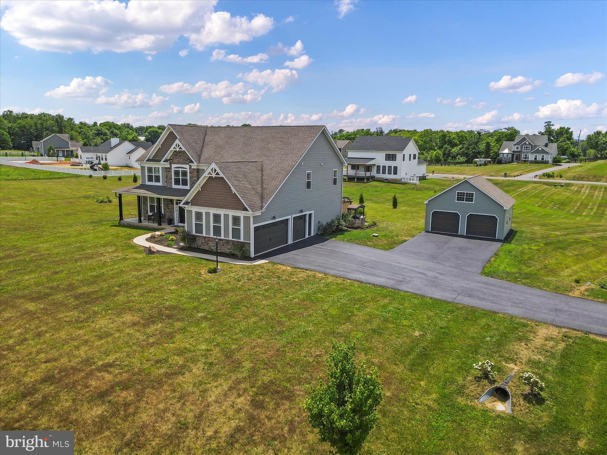 LITTLE GEORGETOWN ESTATES - Residential