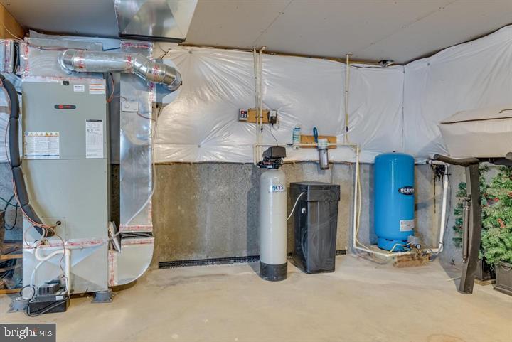 LITTLE GEORGETOWN ESTATES - Residential