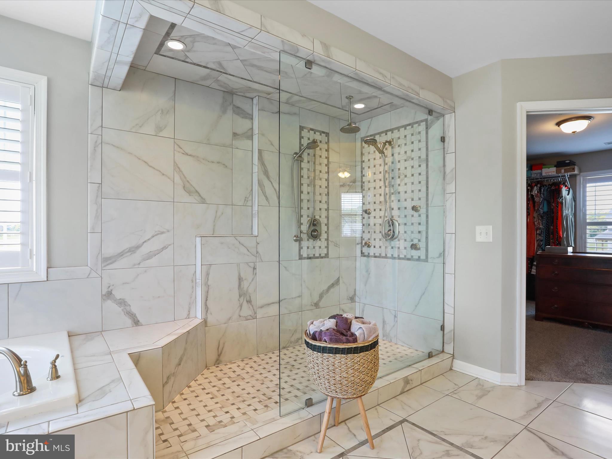 LITTLE GEORGETOWN ESTATES - Residential