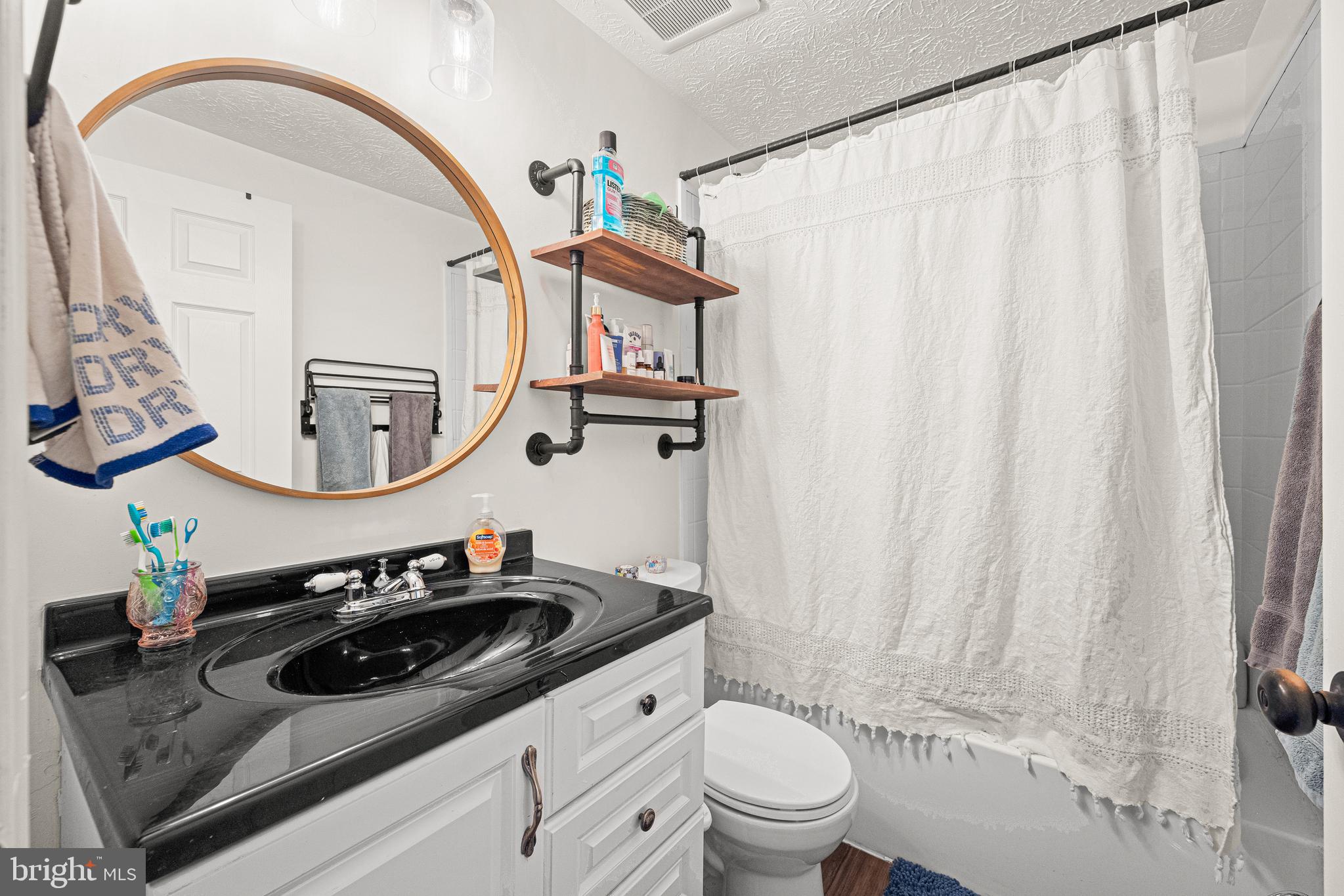 MAPLE LAWN FARMS - Residential