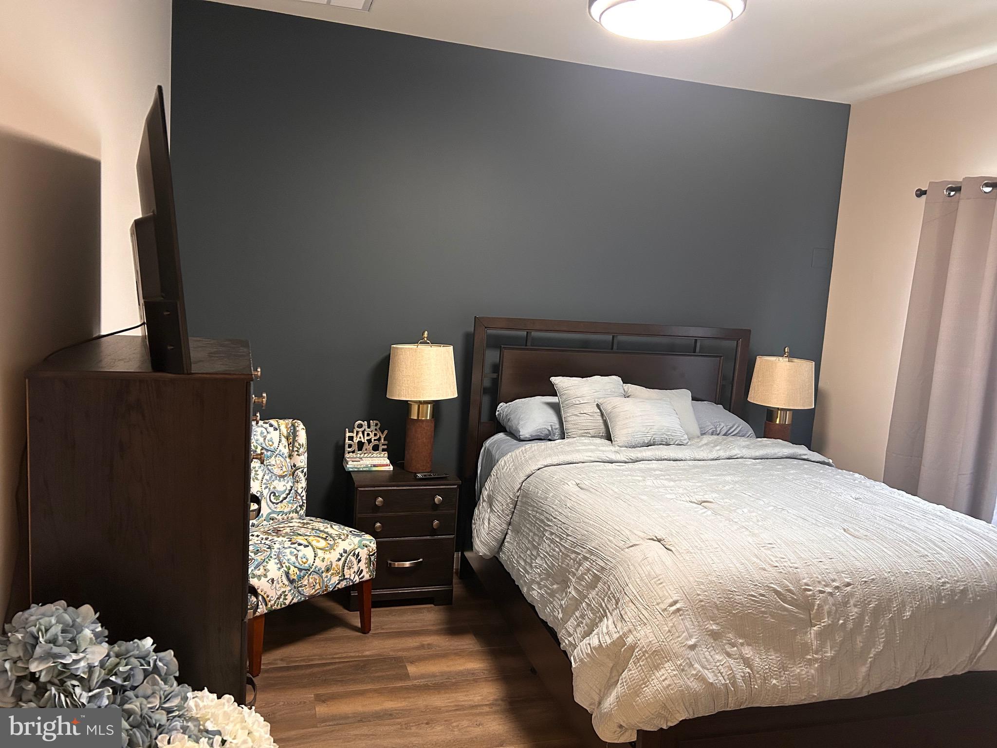 BALMORAL-PLAT 10> - Residential