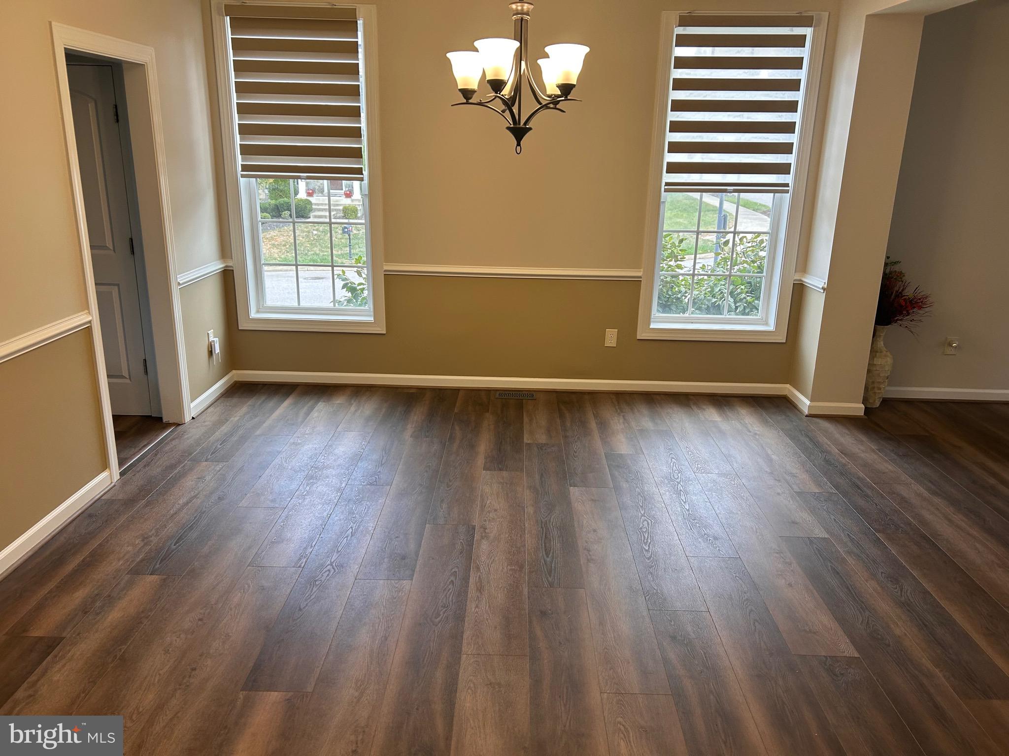 BALMORAL-PLAT 10> - Residential