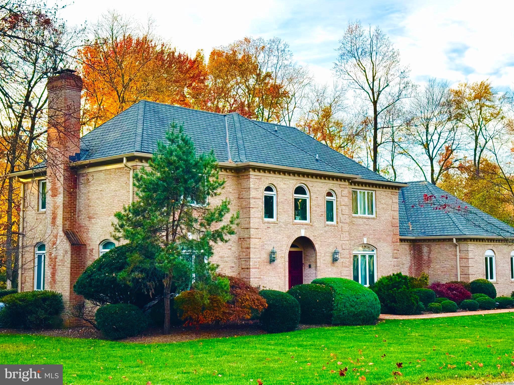 SUMMERWOOD - Residential