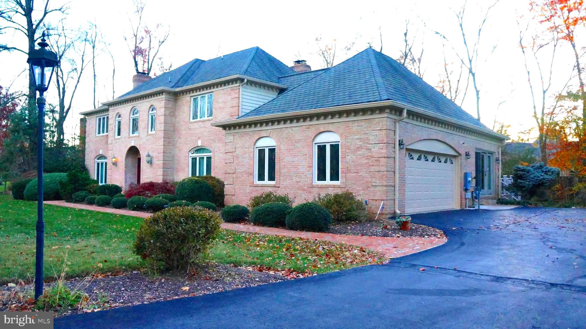 SUMMERWOOD - Residential