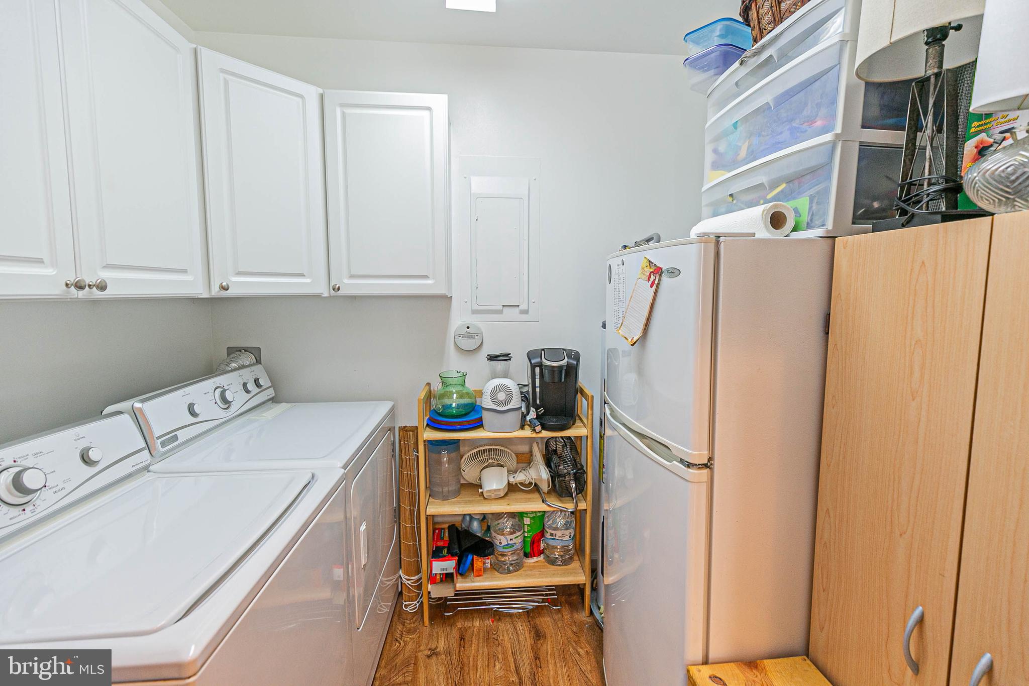 LAKE CAROLINE - Residential