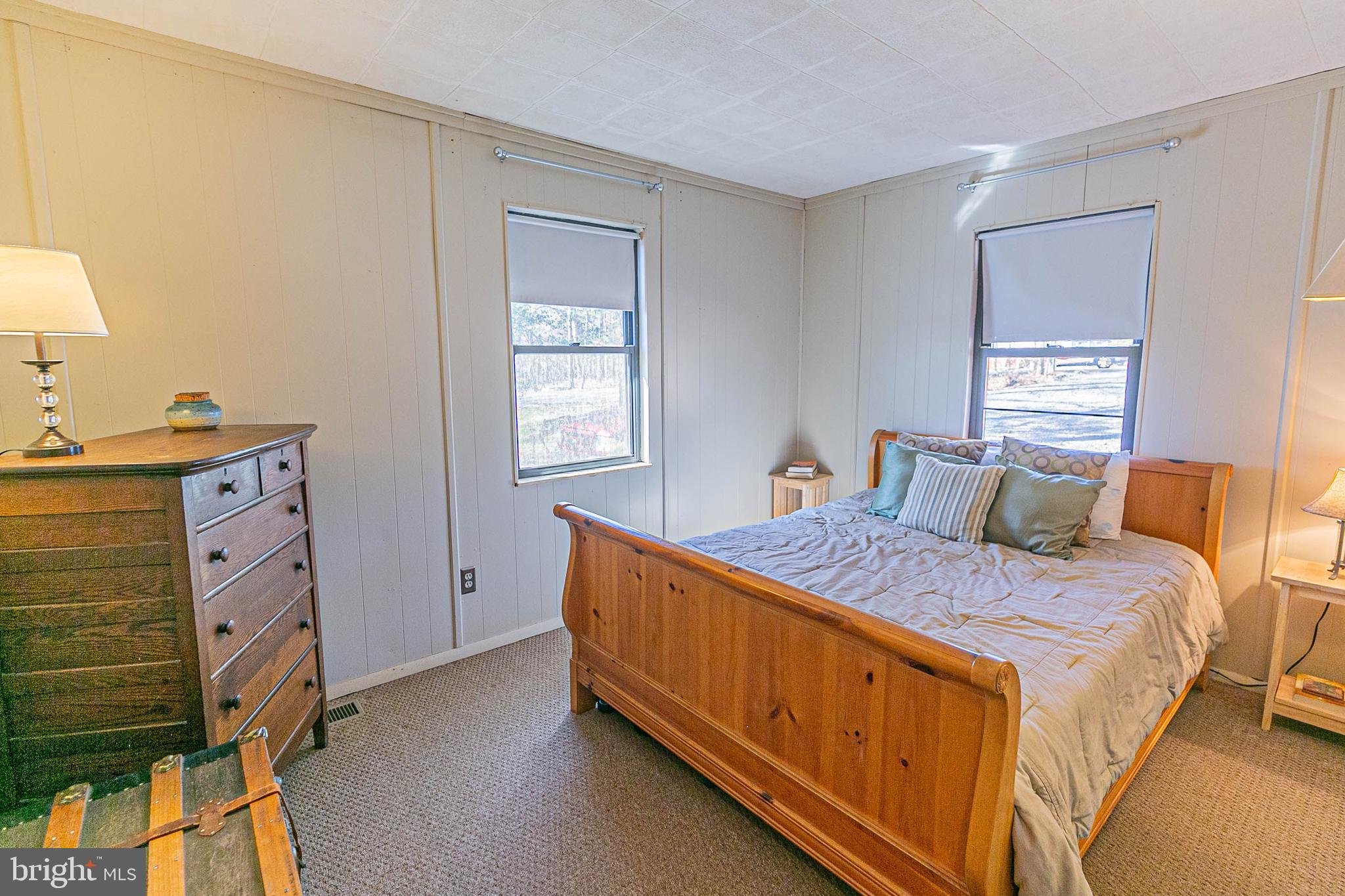 LAKE CAROLINE - Residential