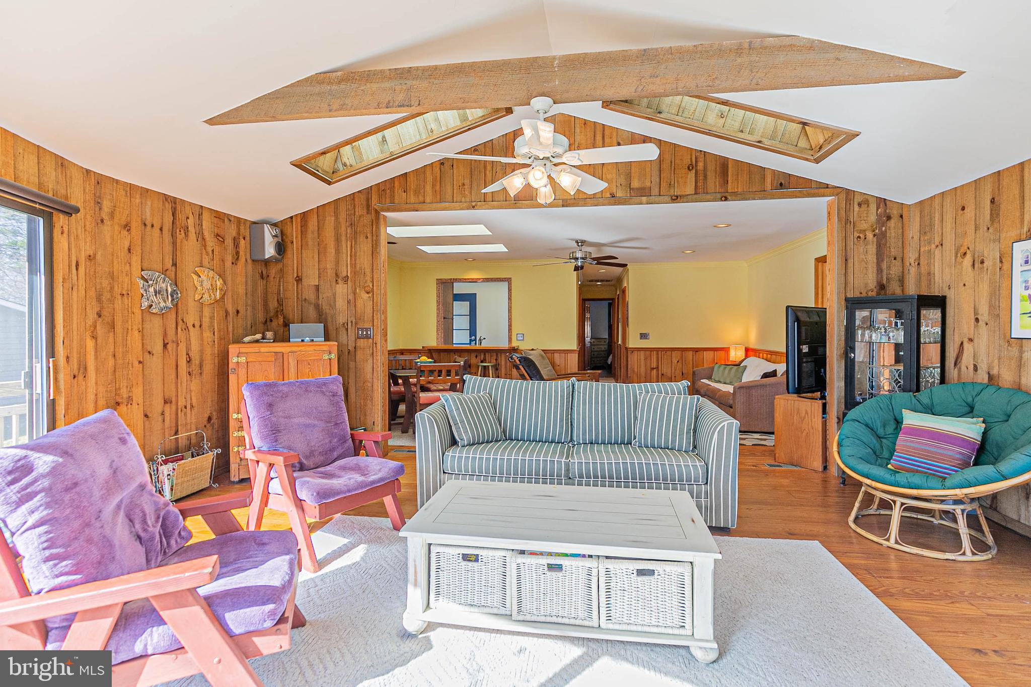 LAKE CAROLINE - Residential