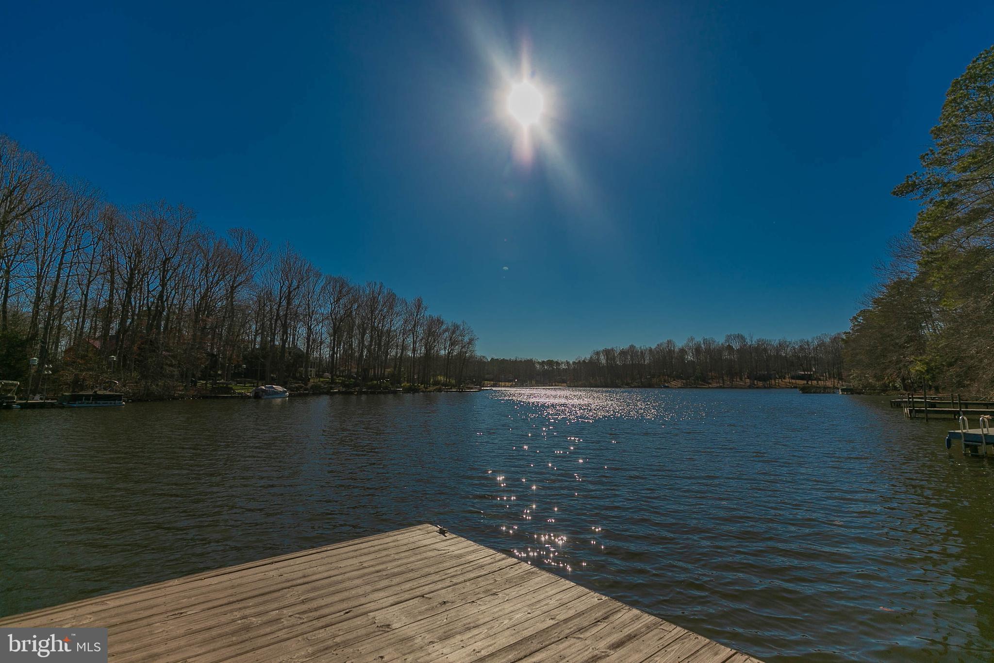 LAKE CAROLINE - Residential