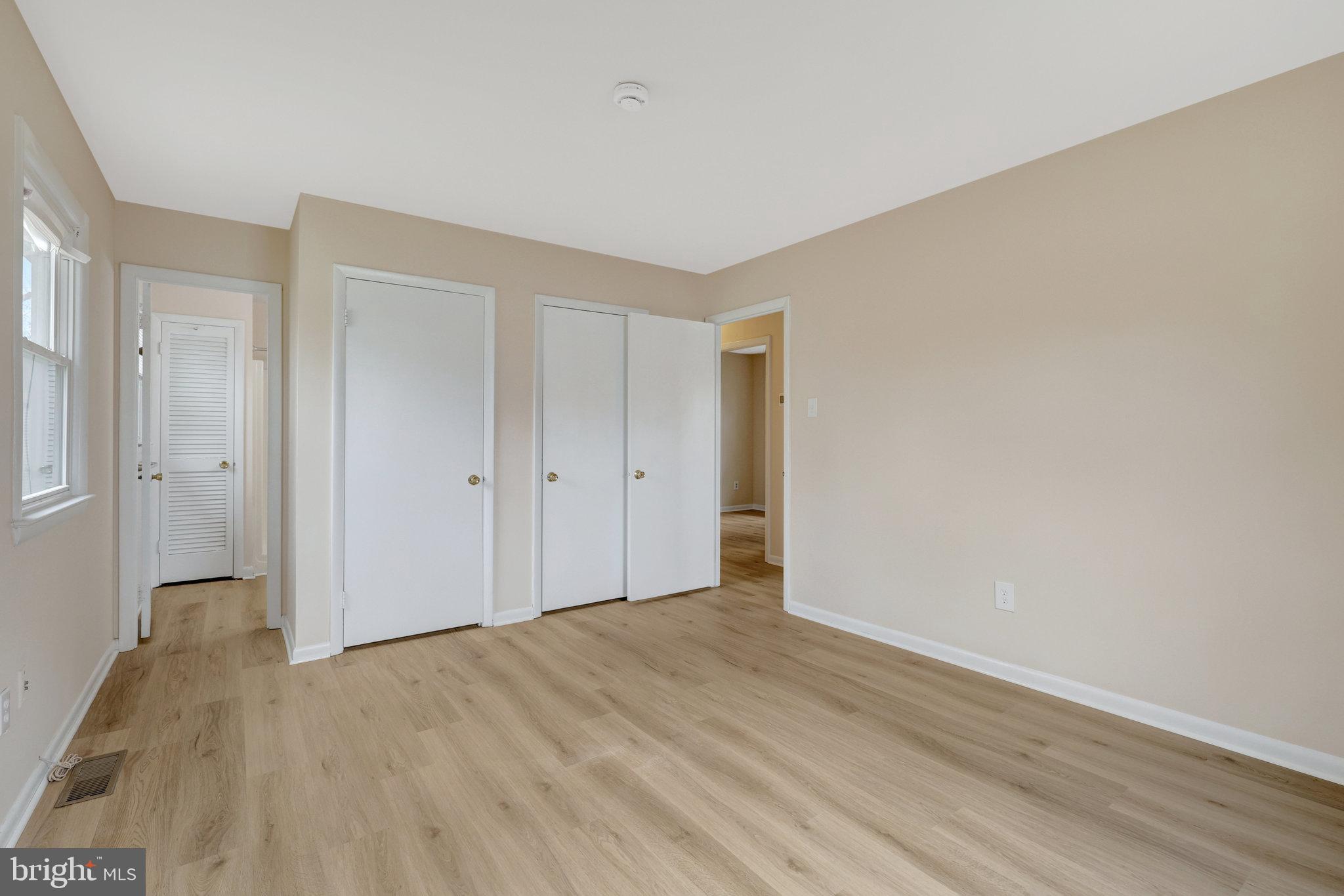 TREESIDE - Residential