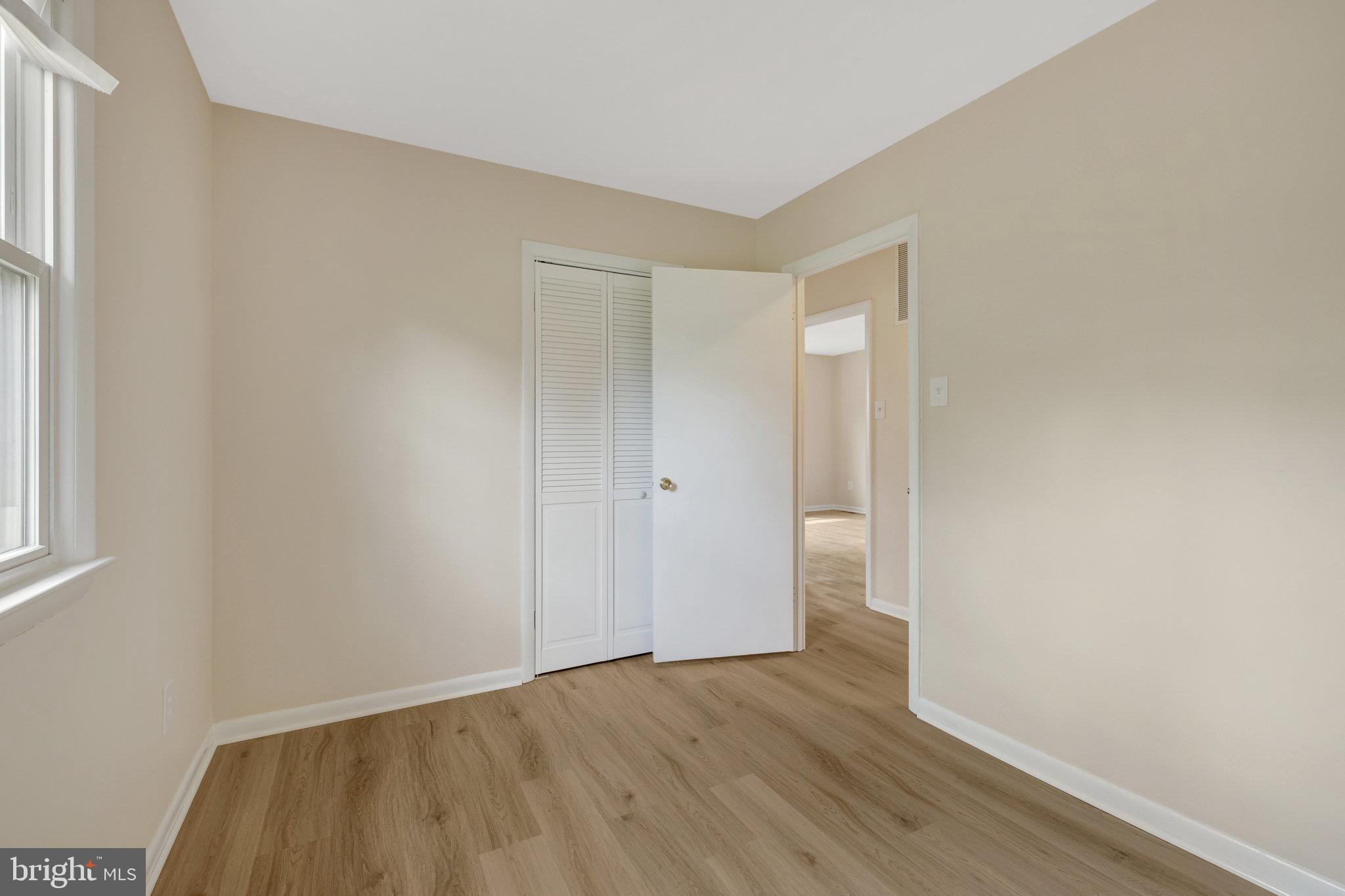 TREESIDE - Residential