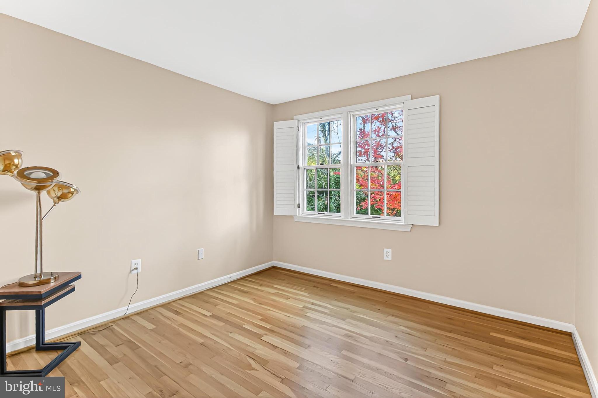 WESTMORELAND SQUARE - Residential