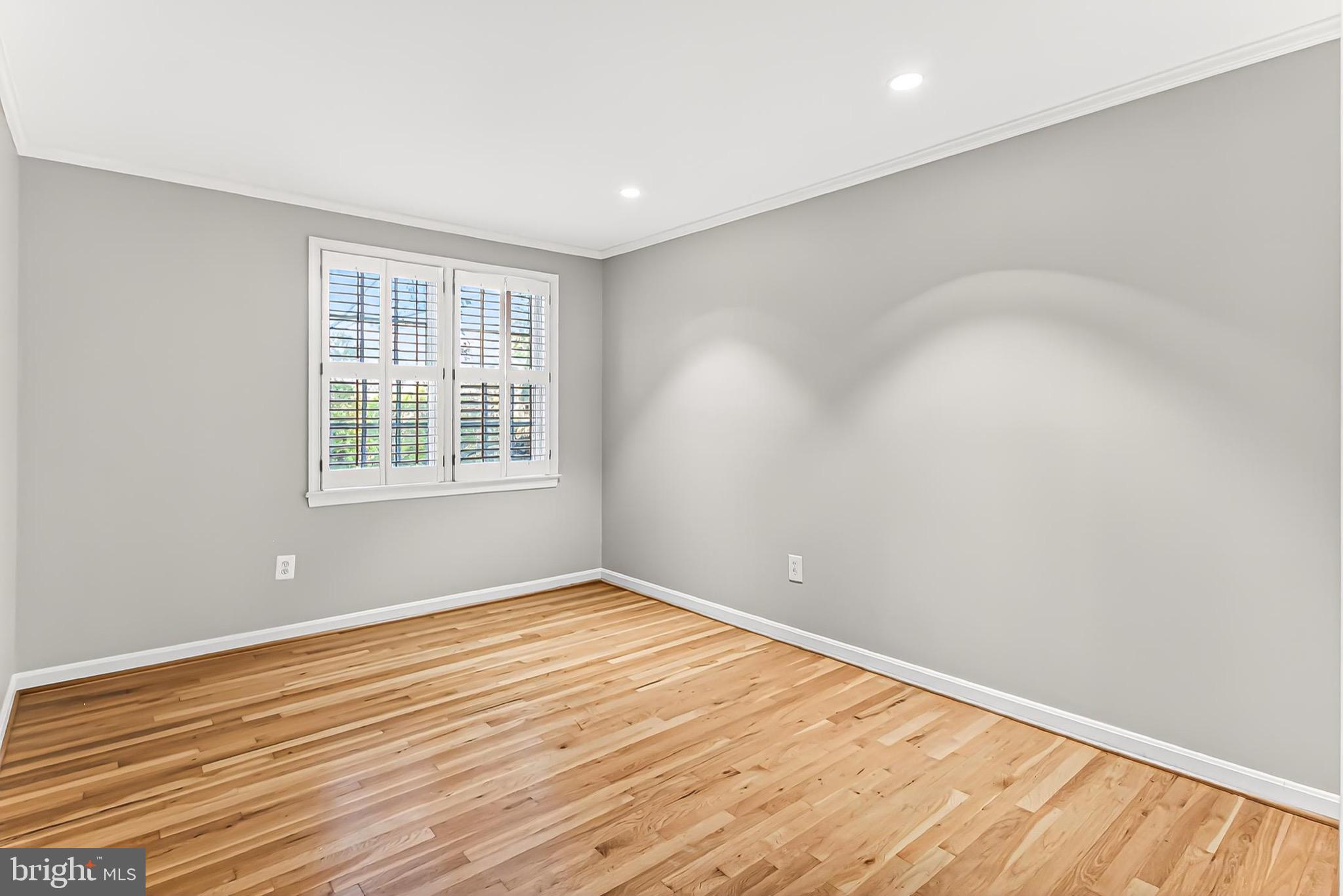 WESTMORELAND SQUARE - Residential