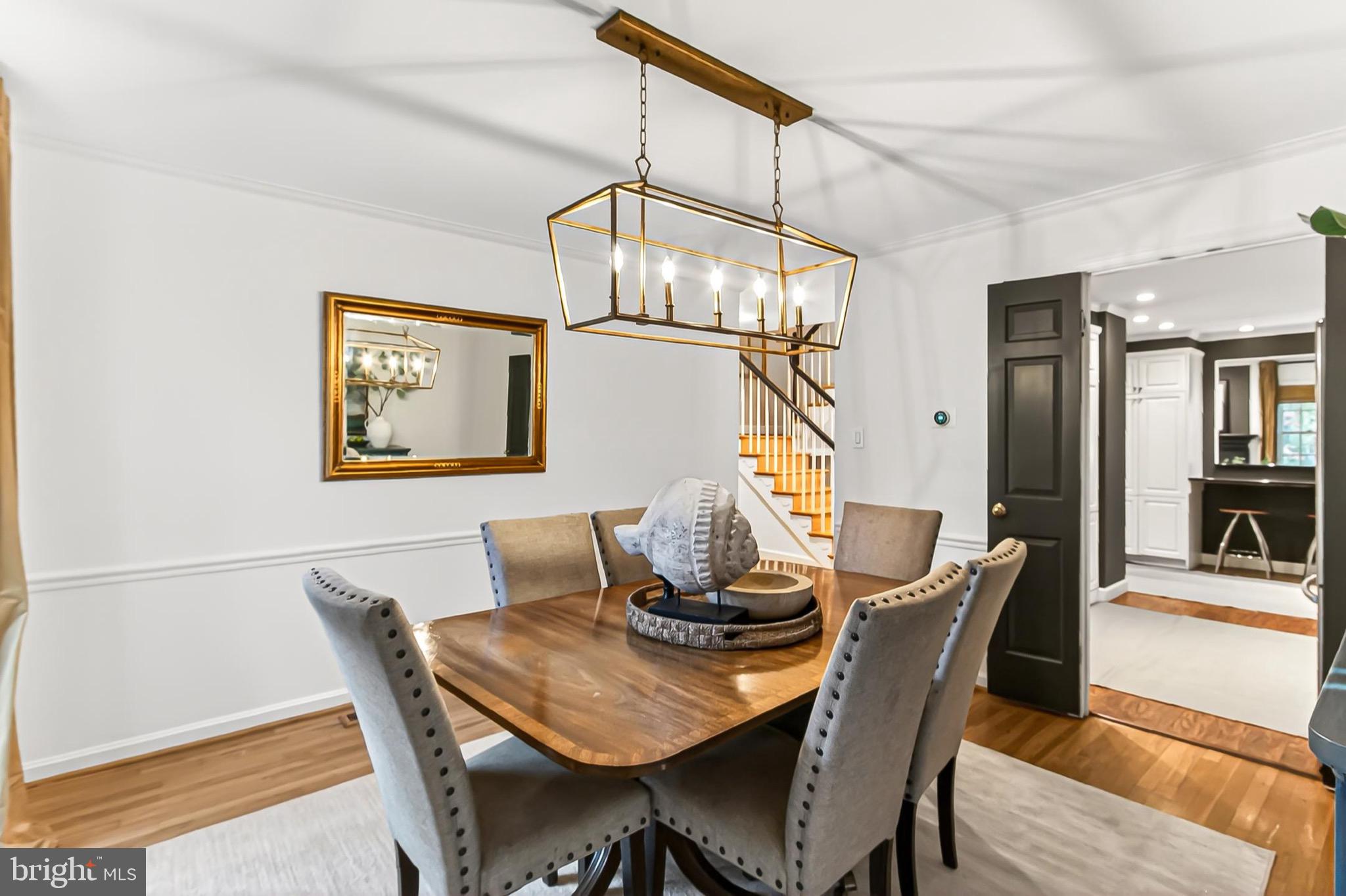 WESTMORELAND SQUARE - Residential