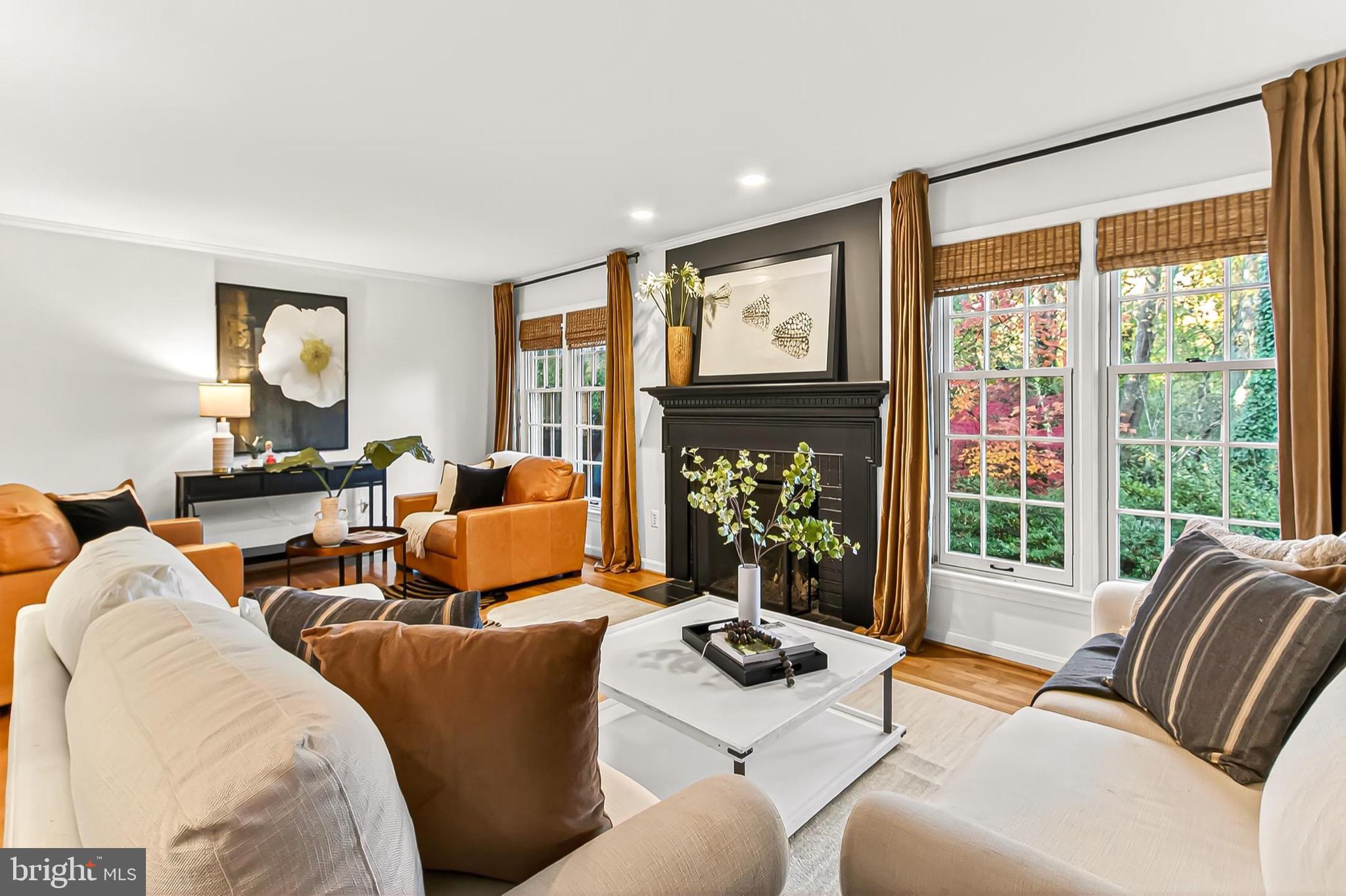 WESTMORELAND SQUARE - Residential