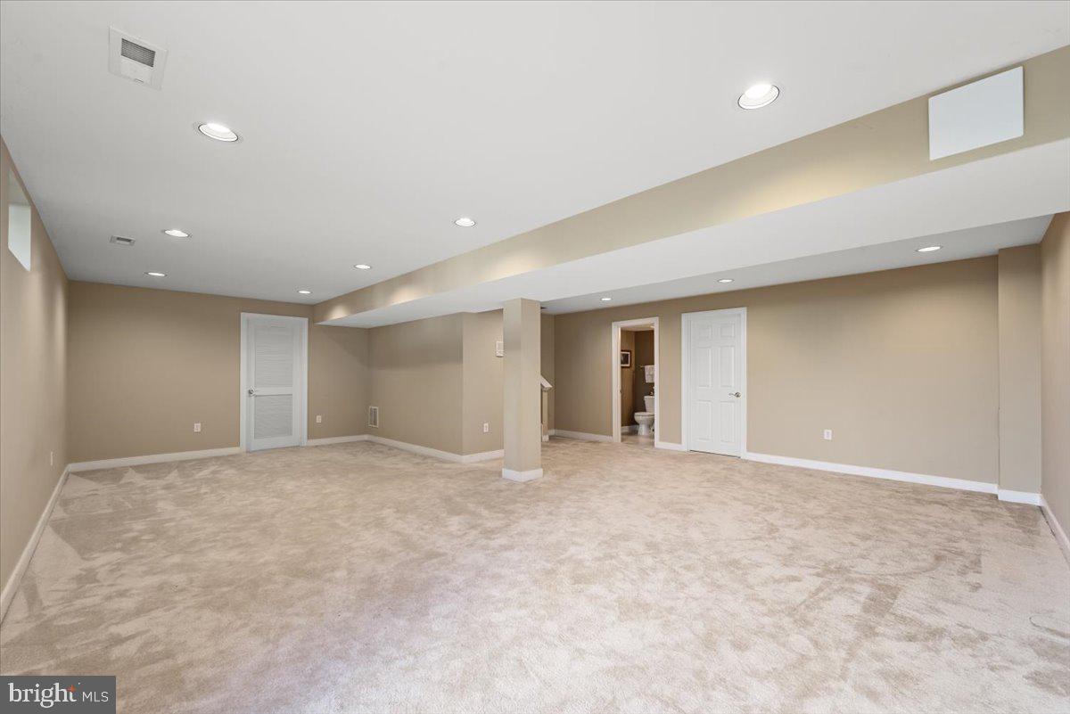 SHENANDOAH SPRINGS - Residential