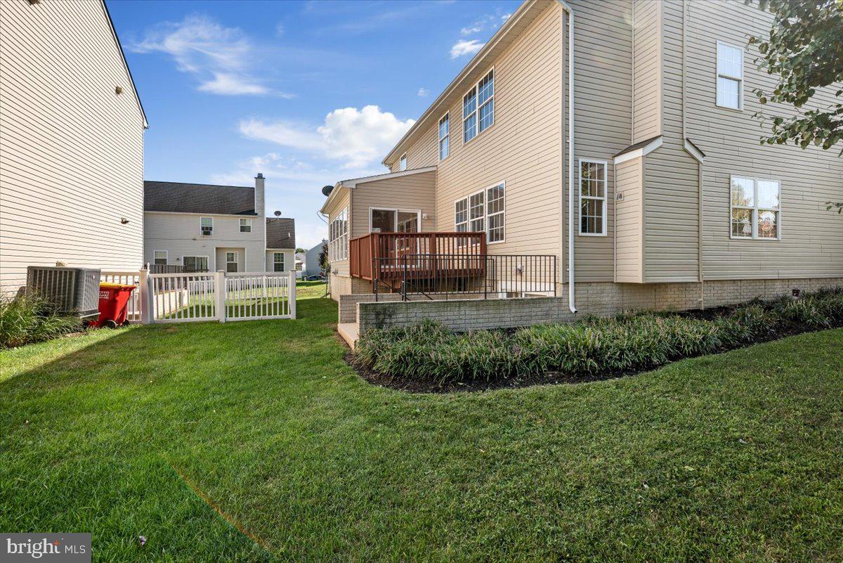 SHENANDOAH SPRINGS - Residential