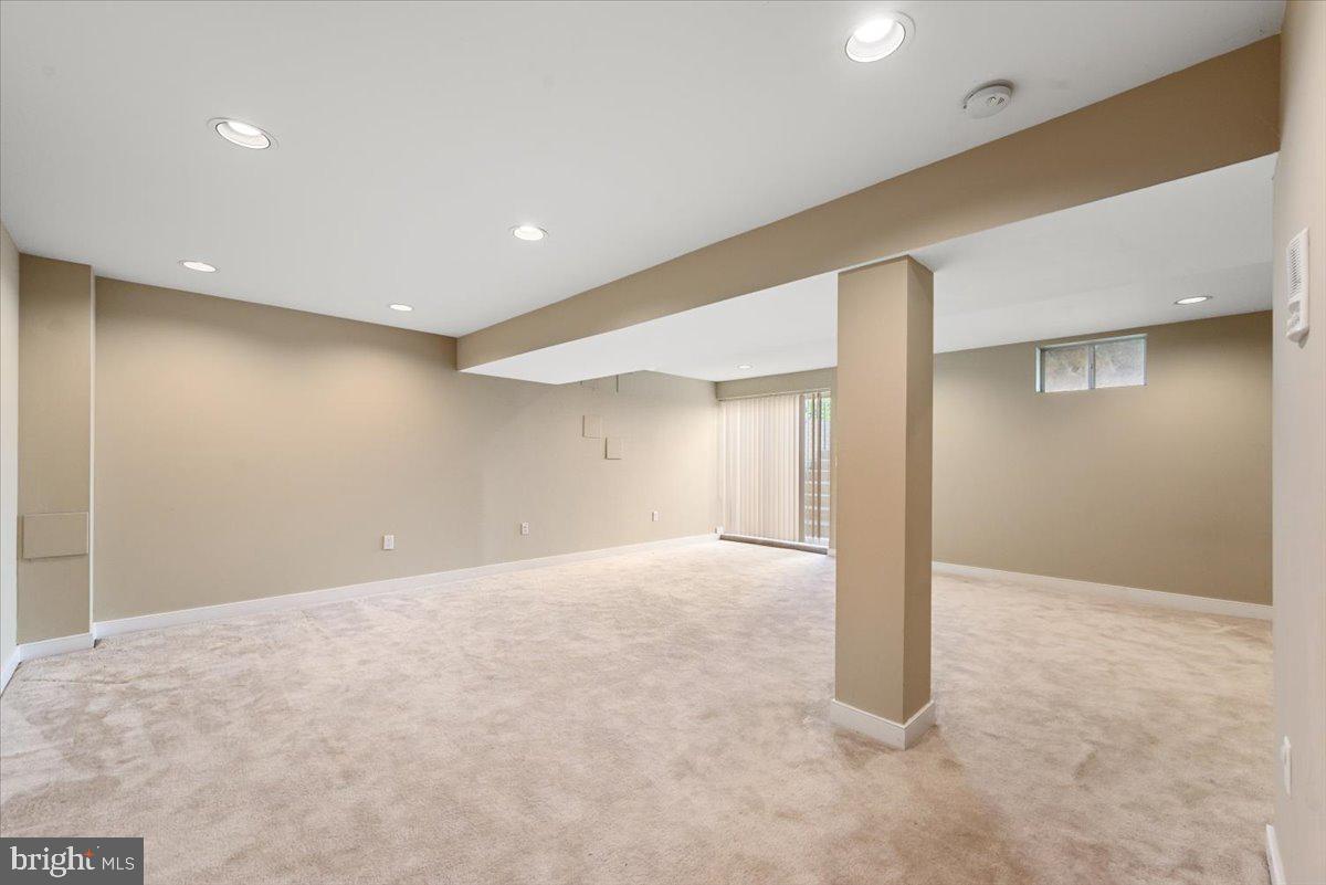 SHENANDOAH SPRINGS - Residential