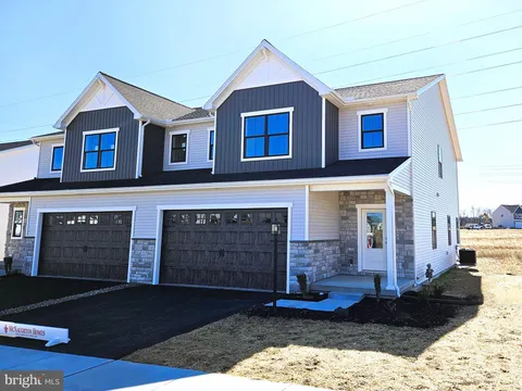 658 Brittany Drive, Mechanicsburg, PA 17055 - MLS#: PACB2039648