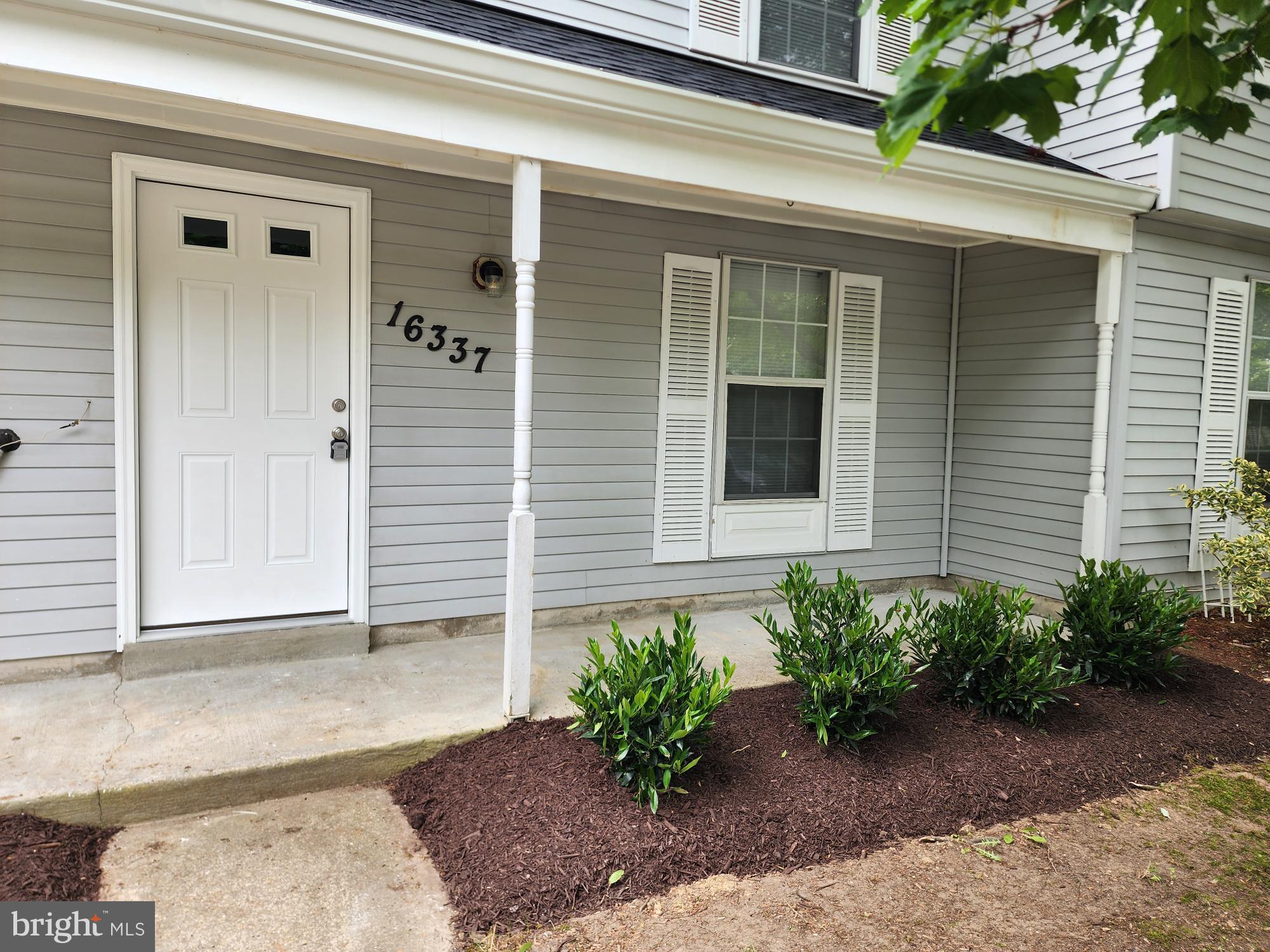 RIDGEVIEW ESTATES - Residential Lease