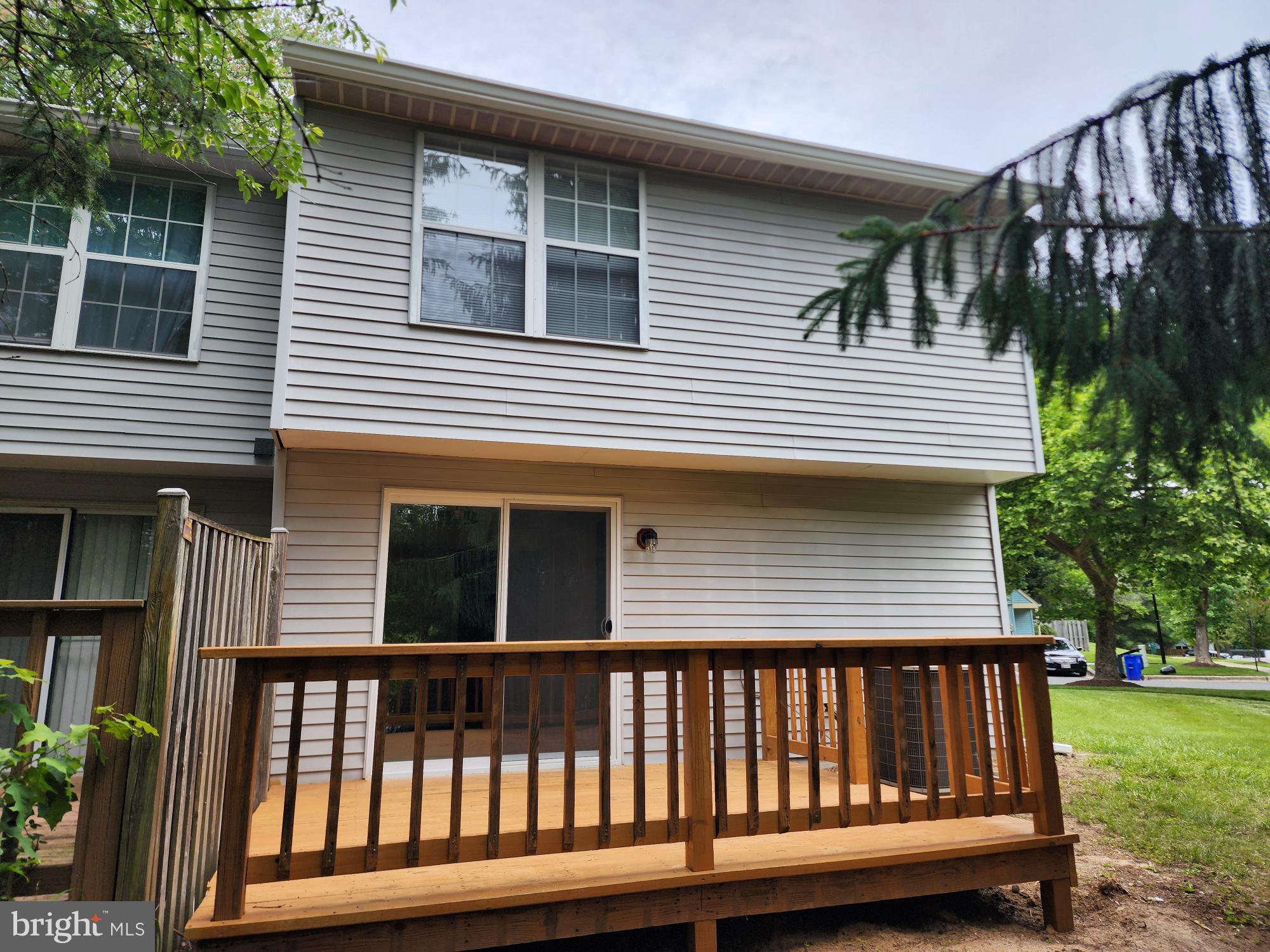 RIDGEVIEW ESTATES - Residential Lease