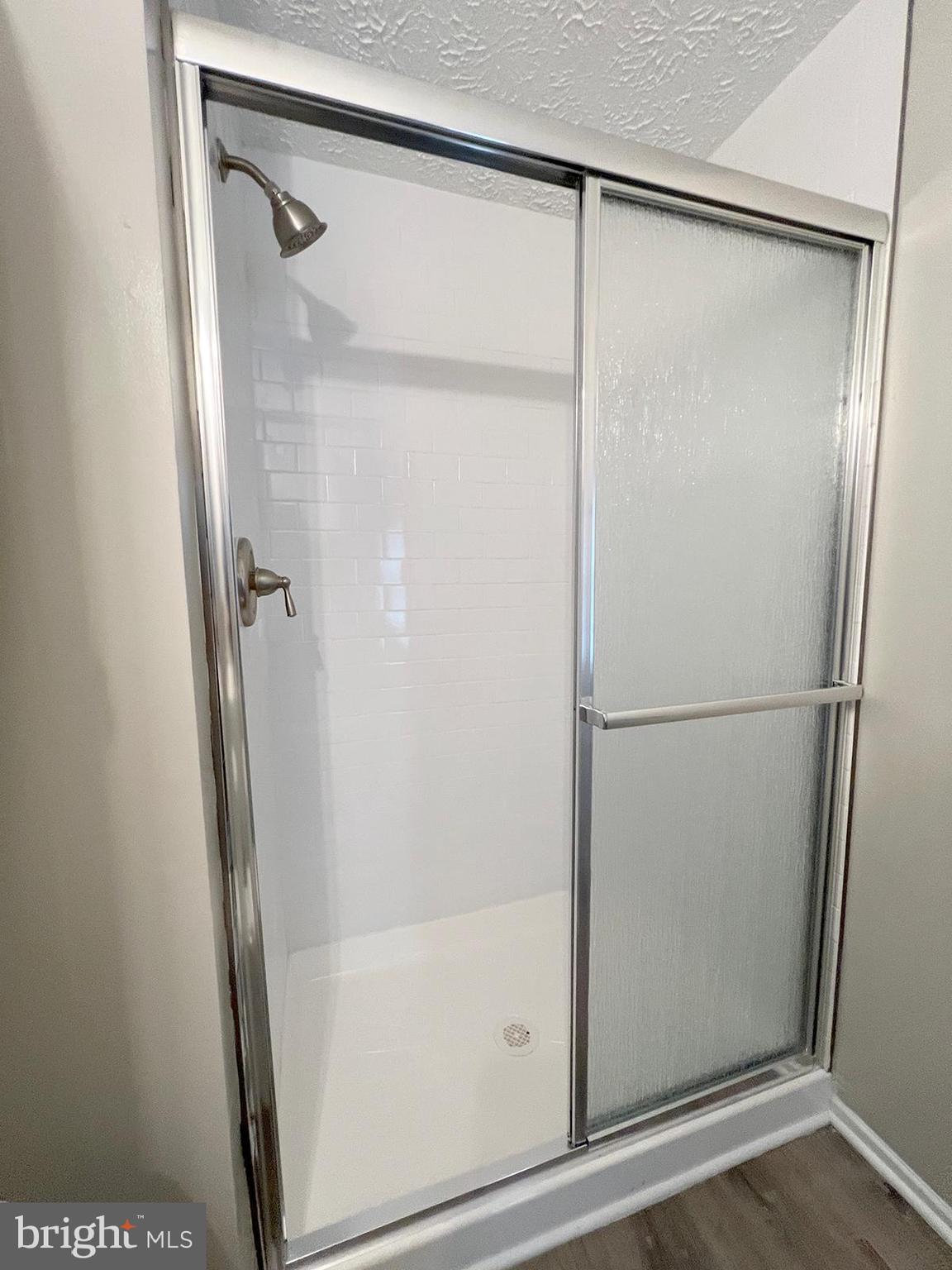 RIDGEVIEW ESTATES - Residential Lease