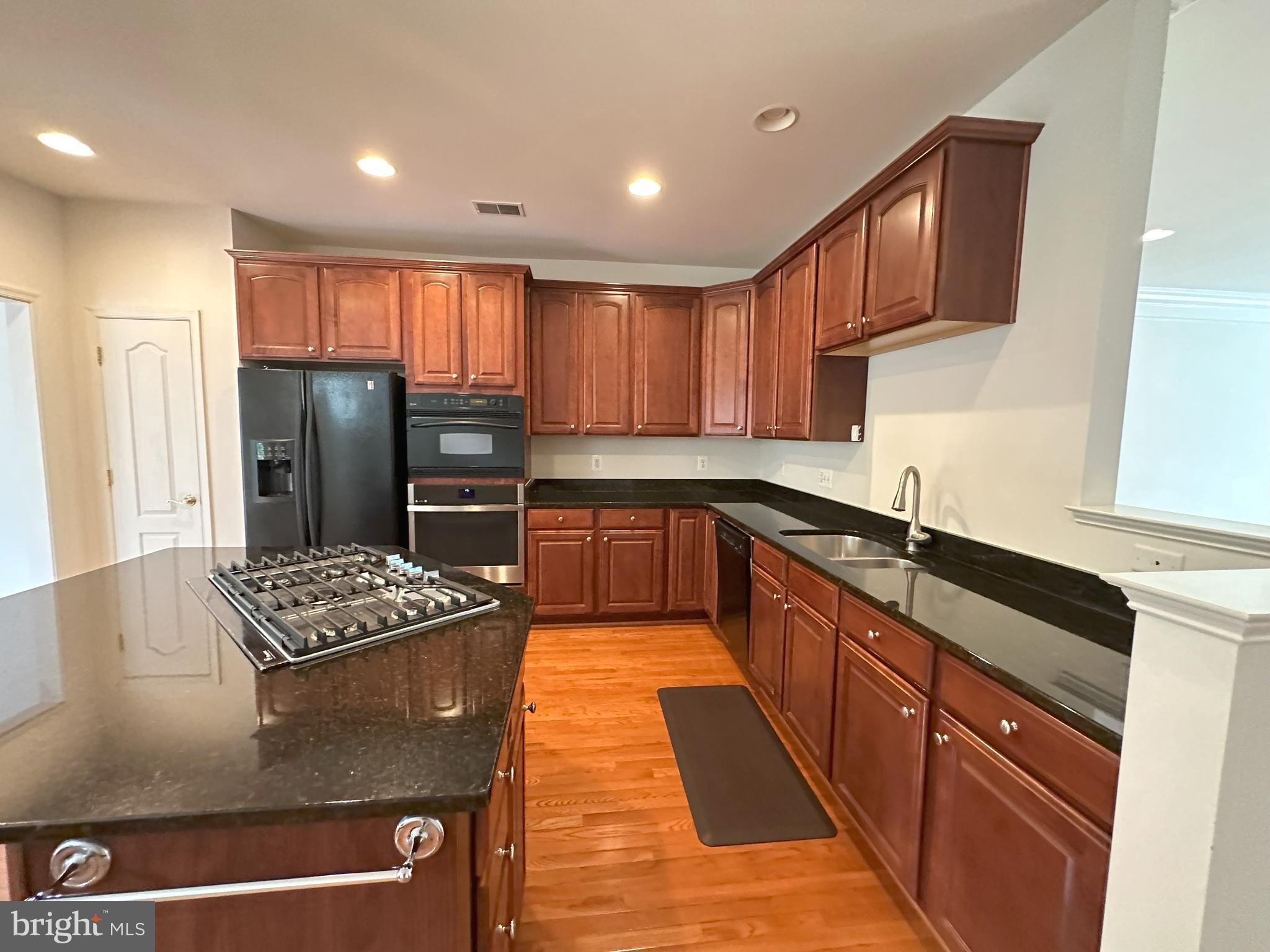 WINCHESTER AT FAIRCREST - Residential Lease