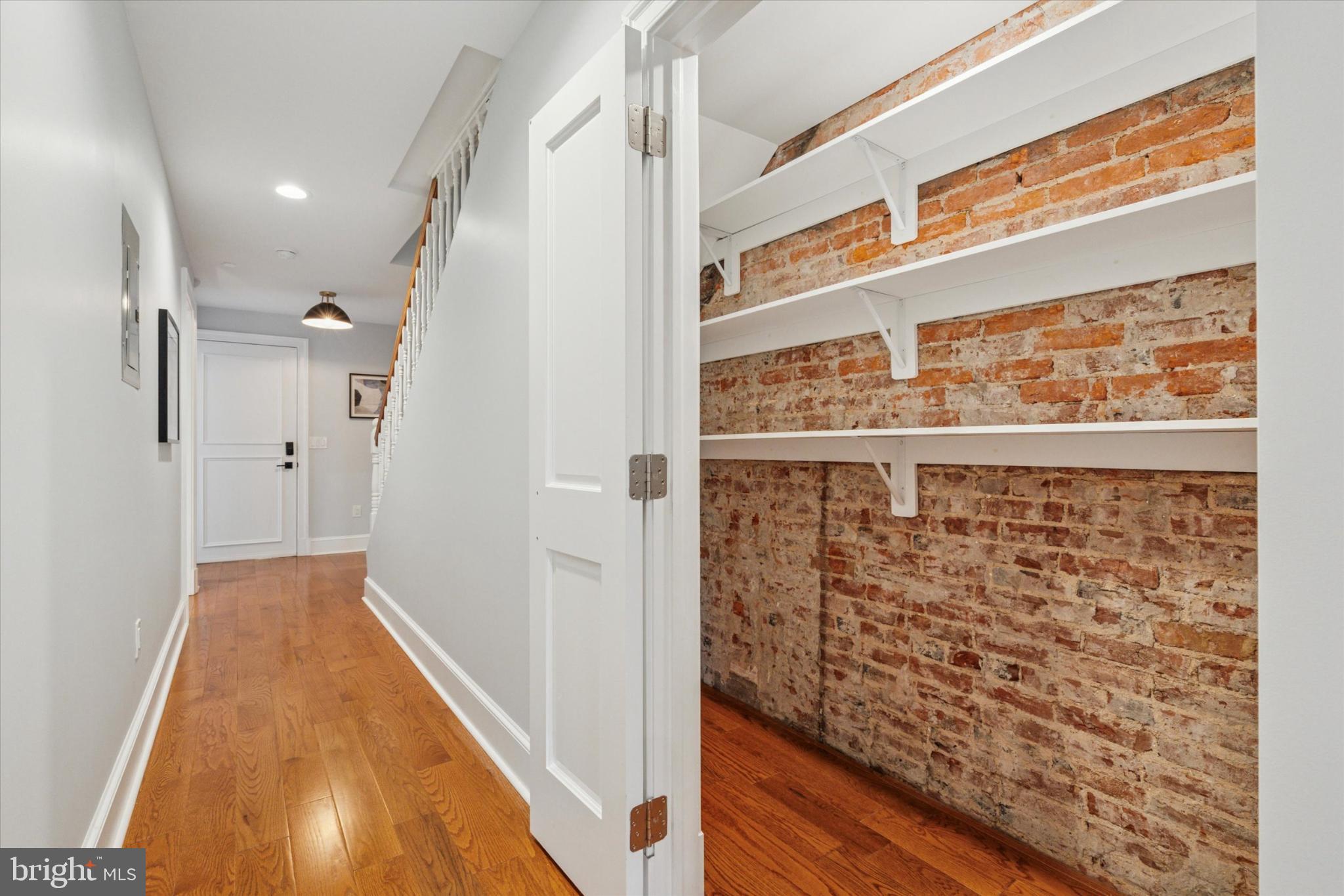 WASHINGTON SQ WEST - Residential