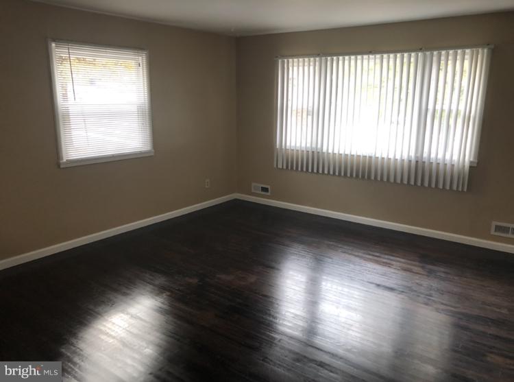 GLASSMANOR - Residential