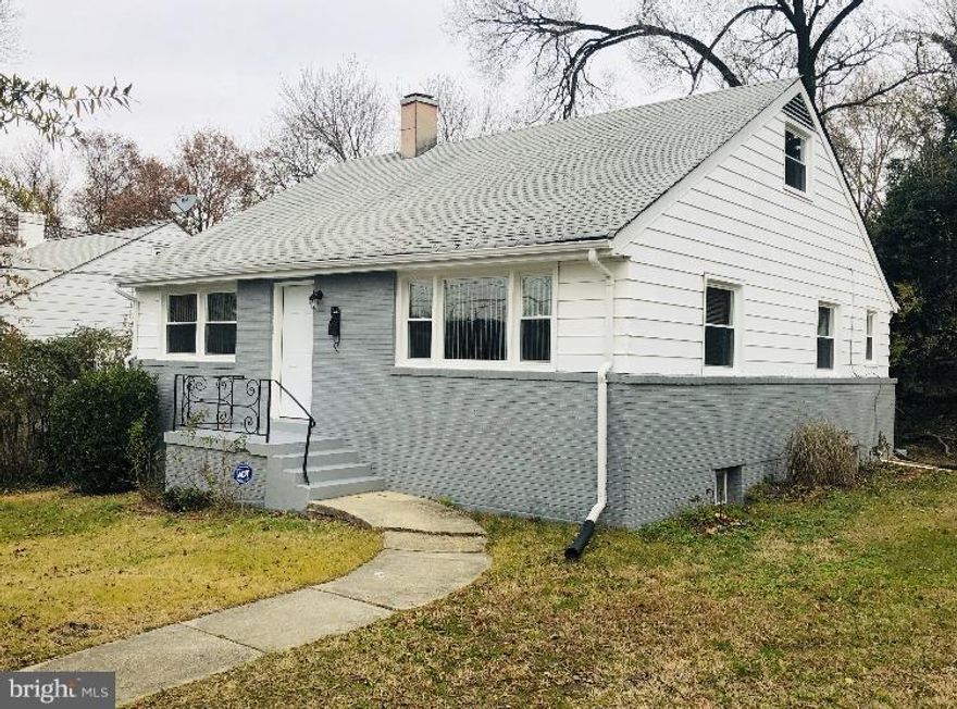 Really nice, 5 bedroom, 2 bathroom home with a fully renovated kitchen, featuring stainless steel appliances and water resistant floors.  Hardwood throughout, Newer Bathrooms, Fully finished basement. A true must see.